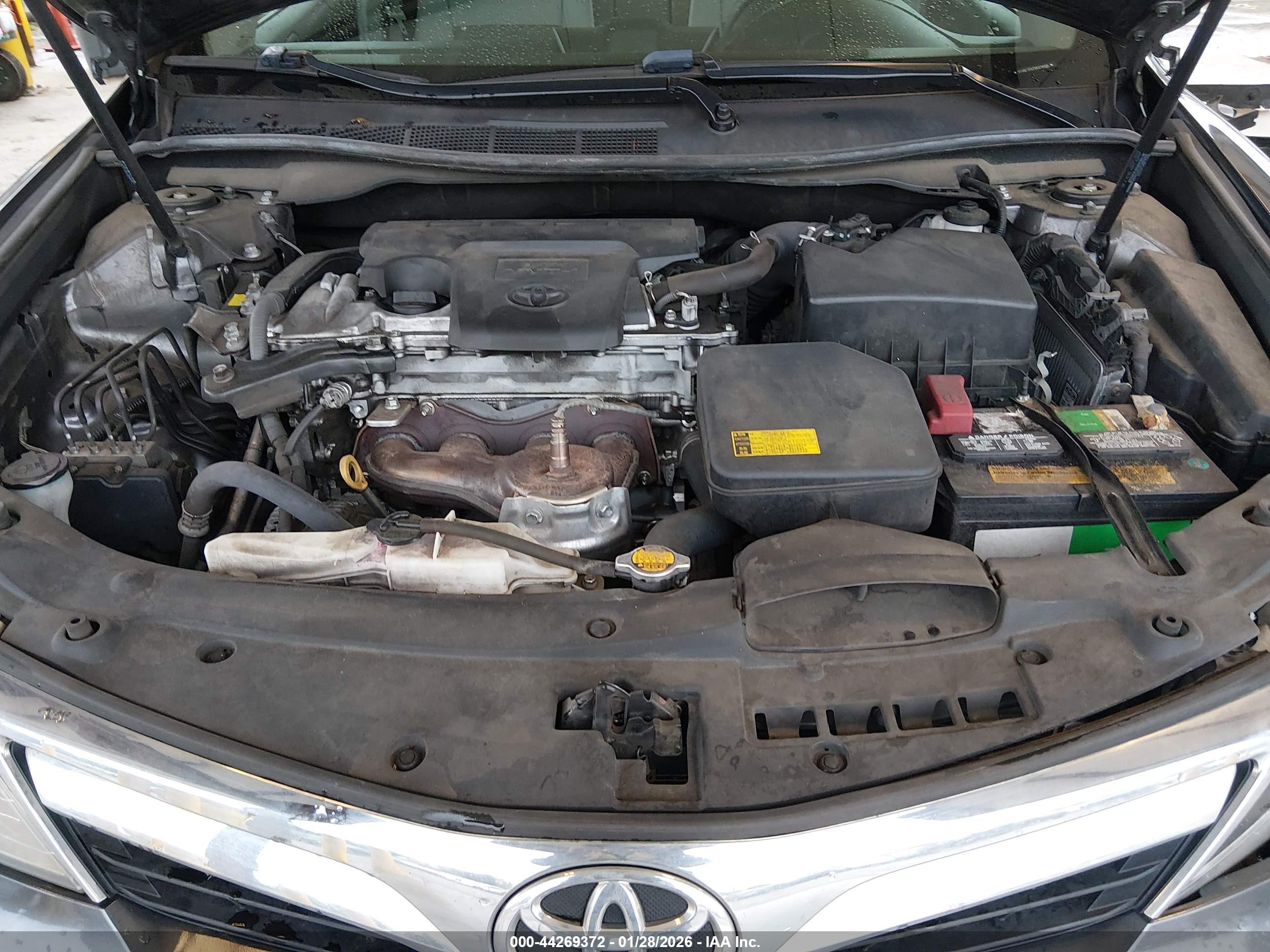 TOYOTA CAMRY image 10