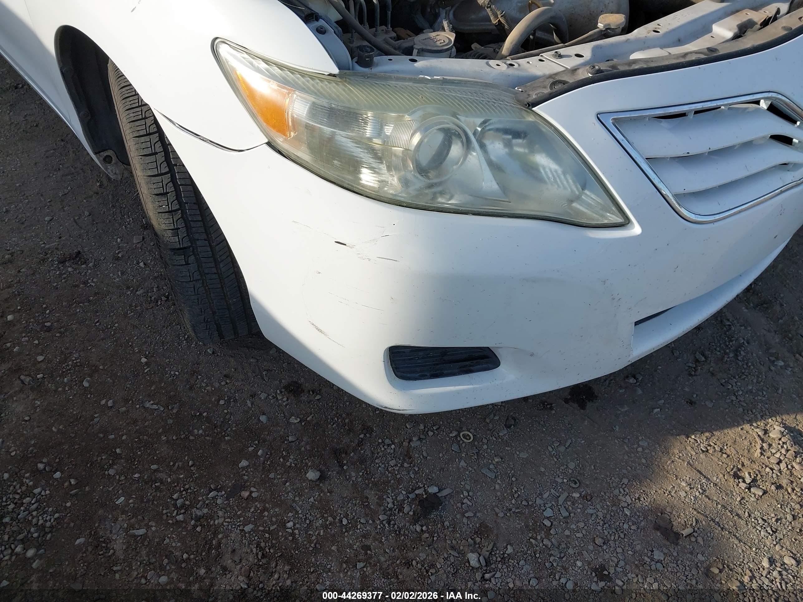 TOYOTA CAMRY image 6
