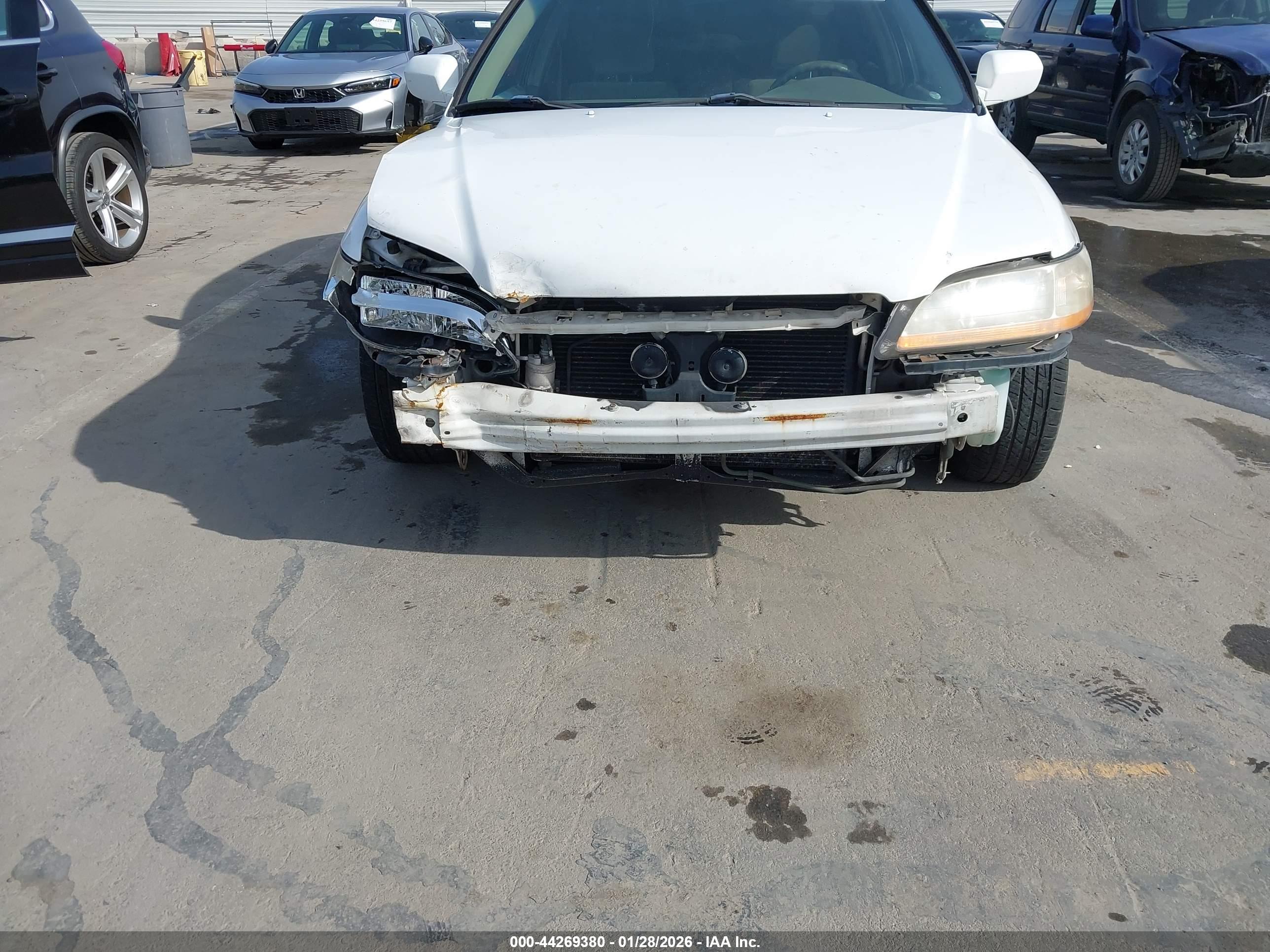 HONDA ACCORD image 6