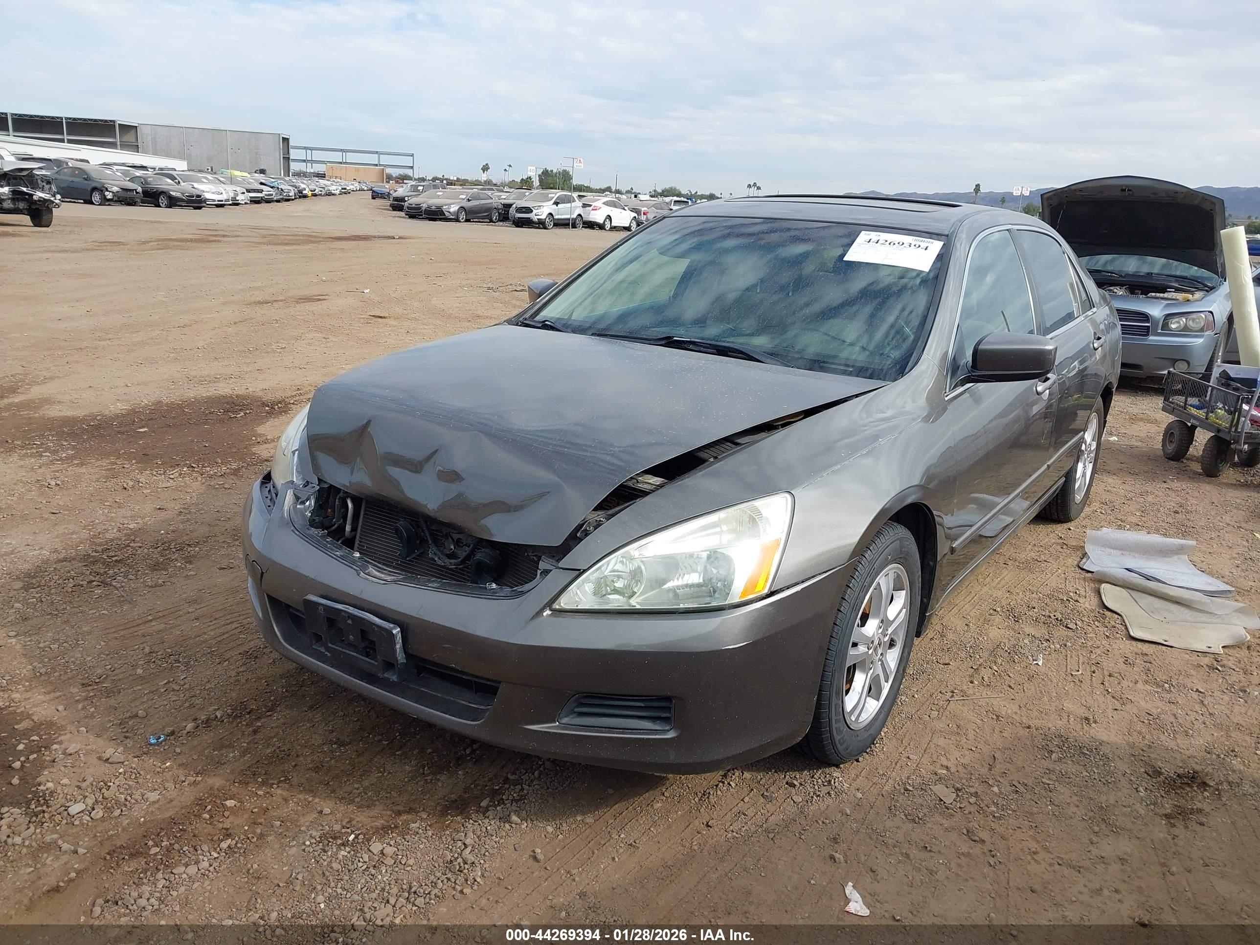 HONDA ACCORD image 2