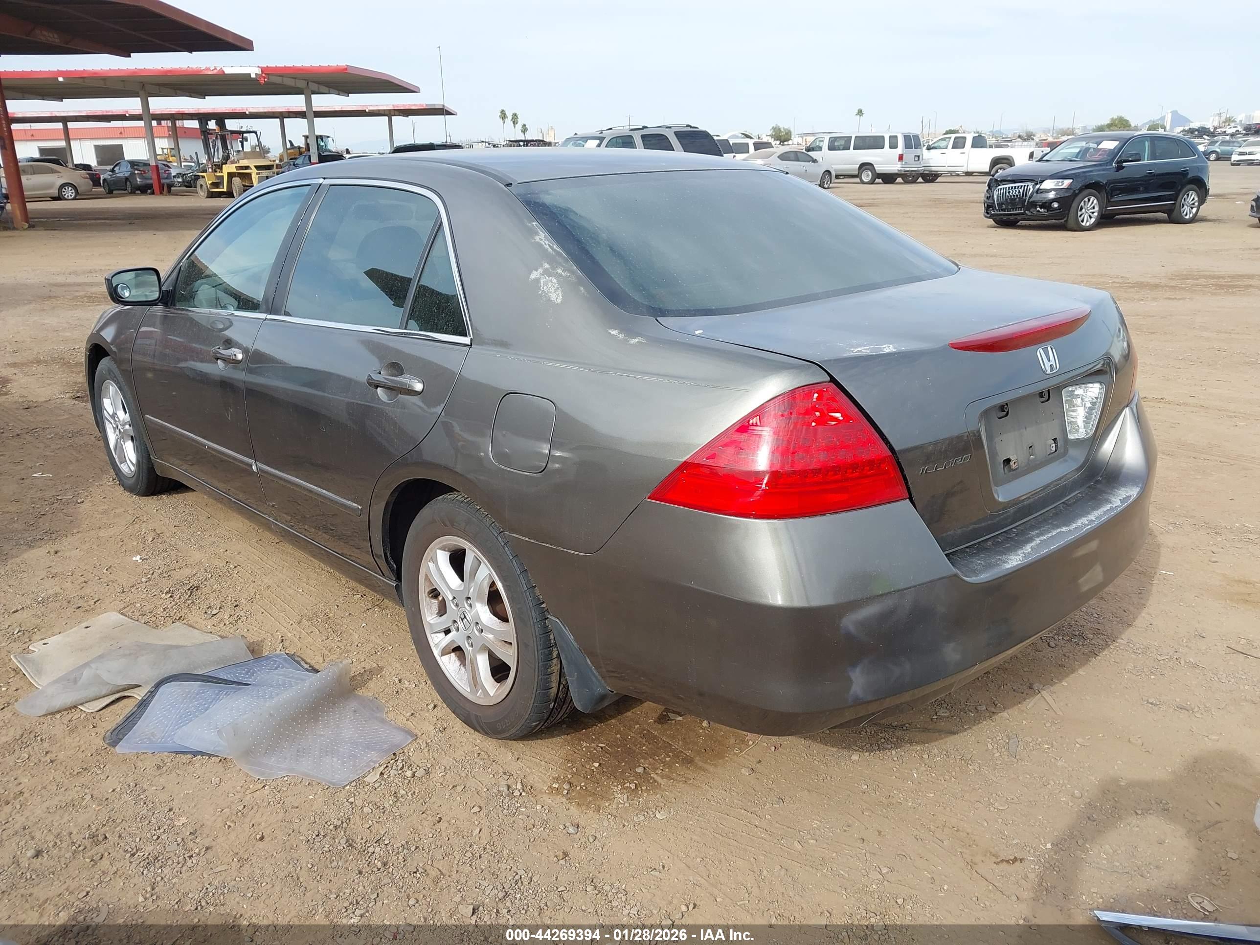 HONDA ACCORD image 3