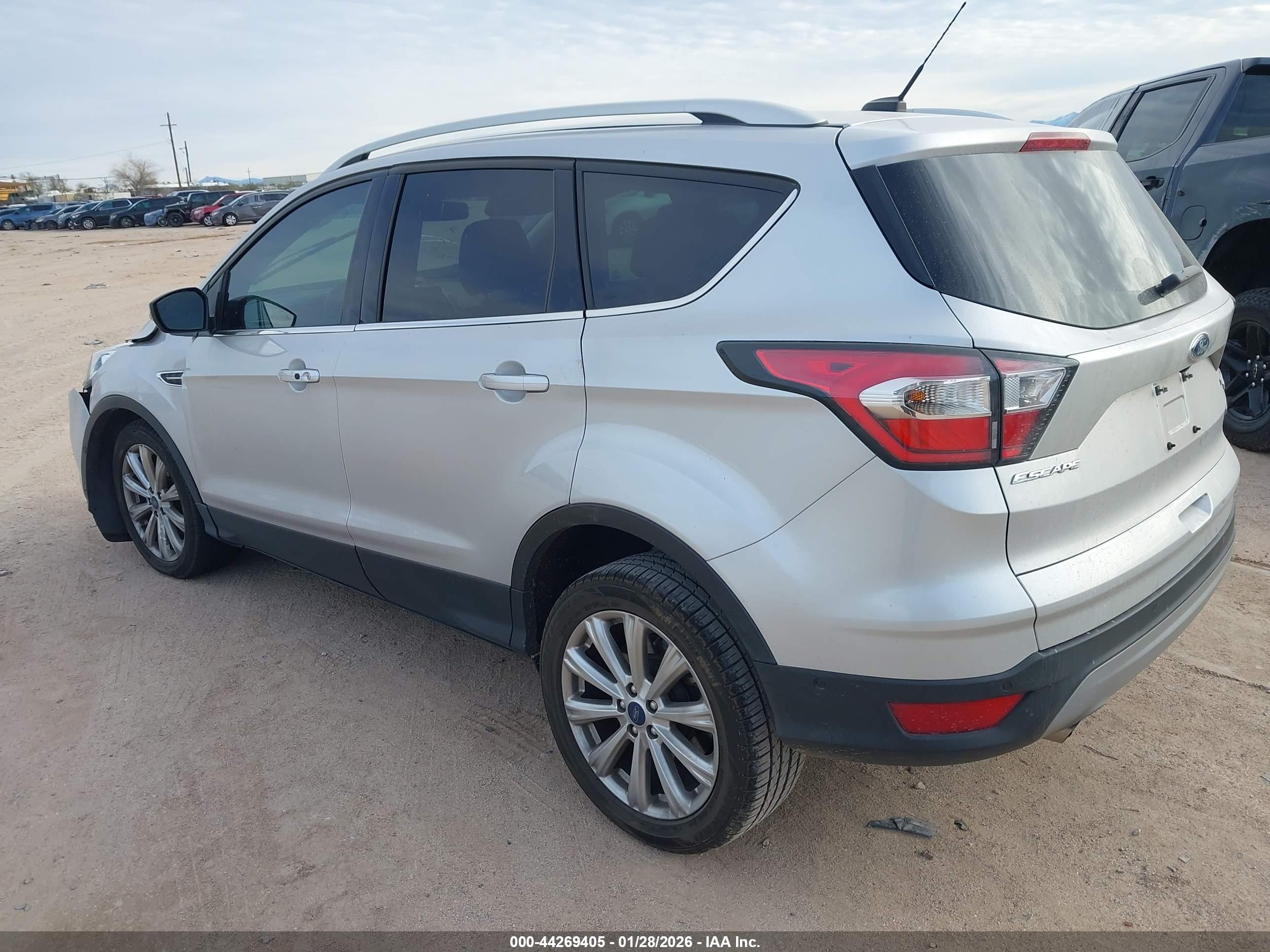 FORD ESCAPE image 3