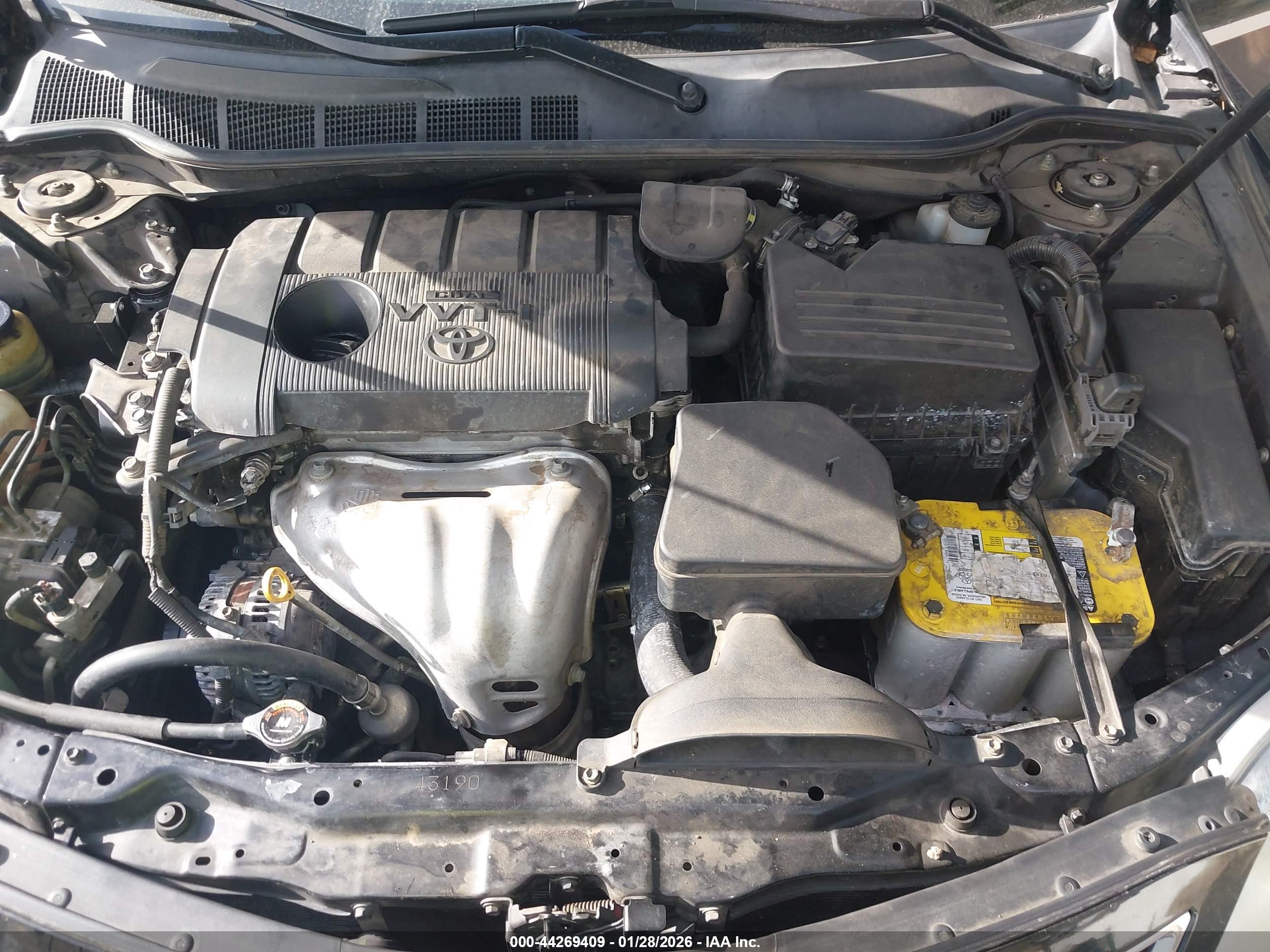TOYOTA CAMRY image 10