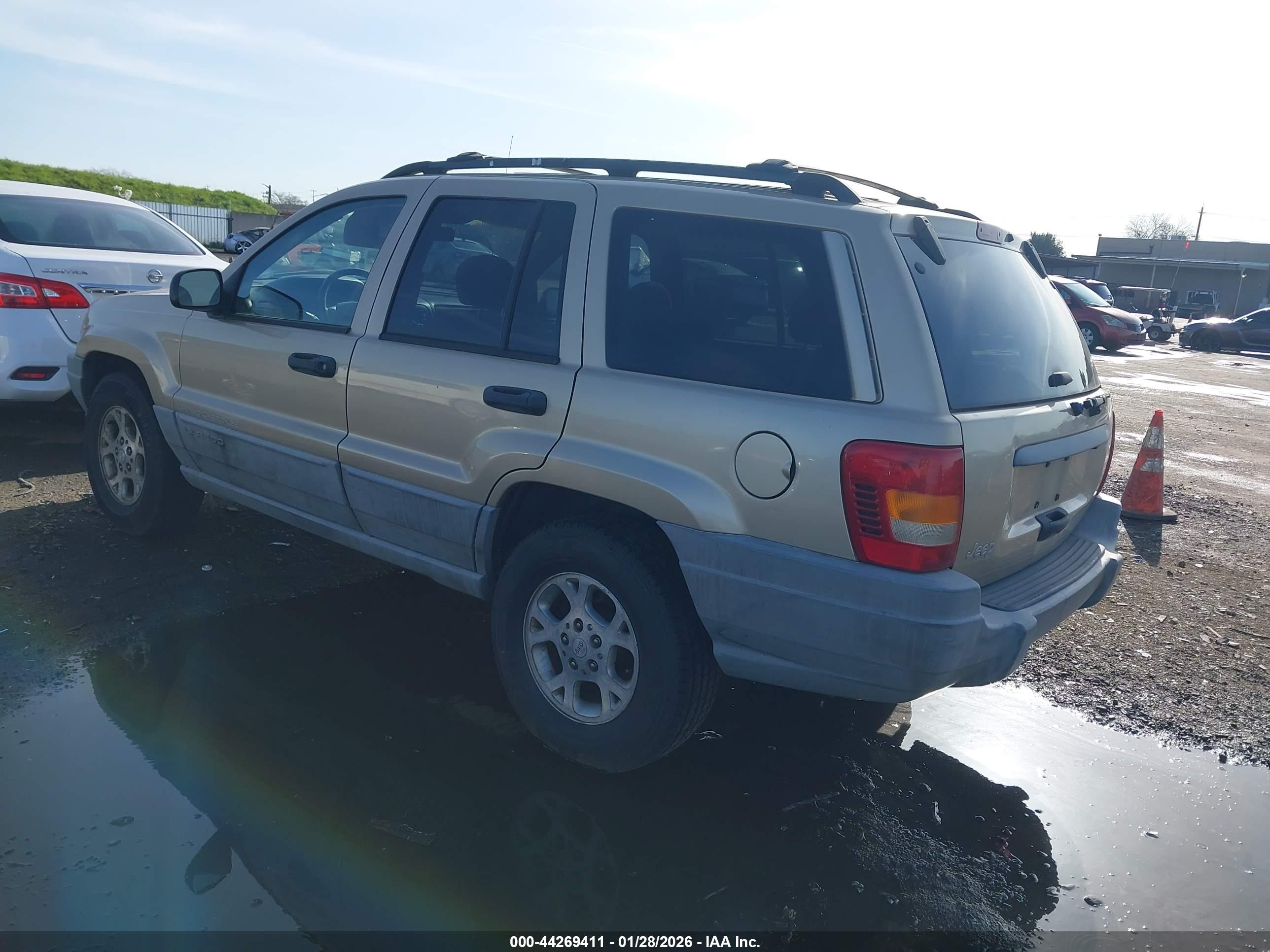 JEEP GRAND image 3