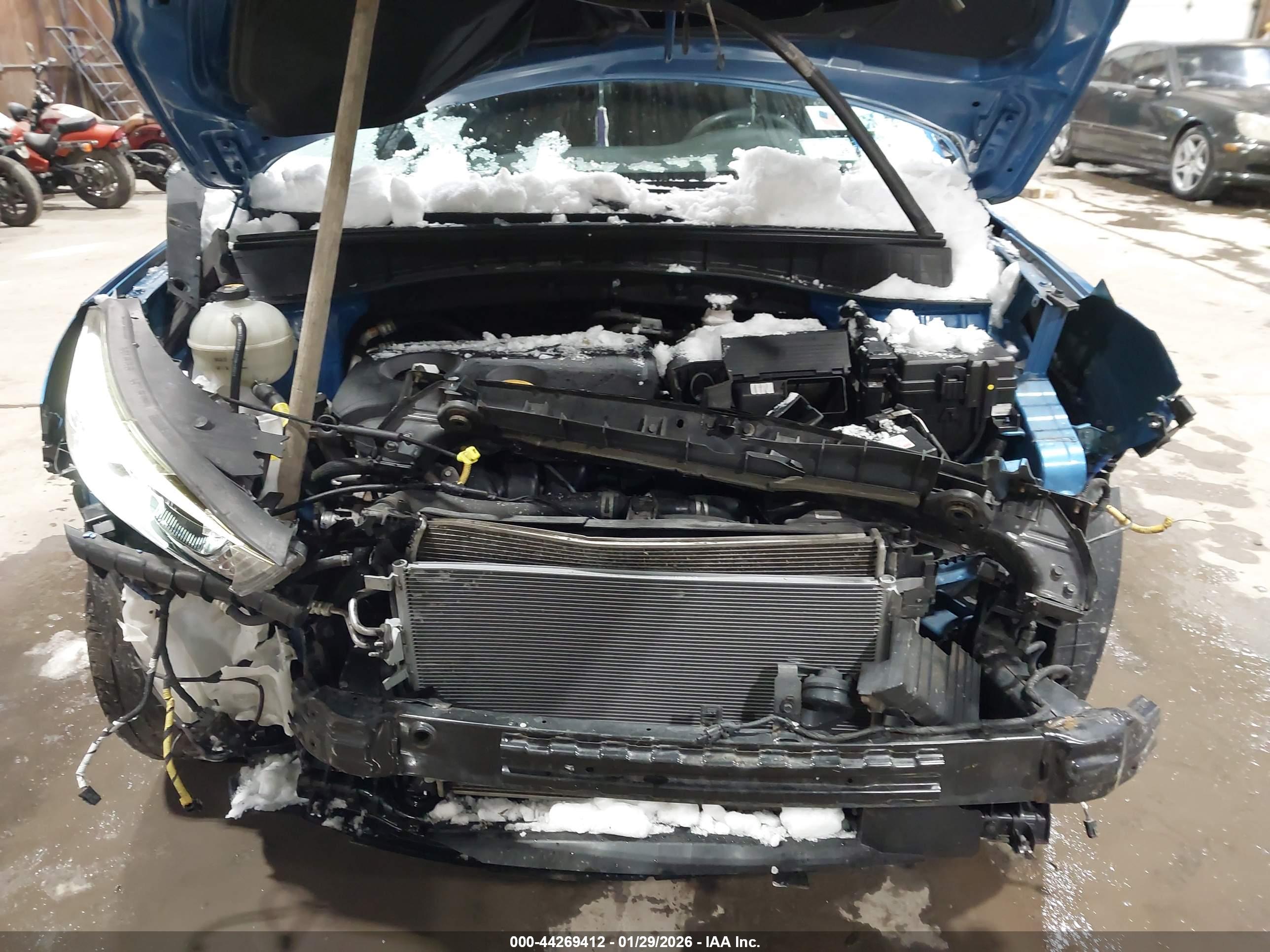 HYUNDAI TUCSON image 6