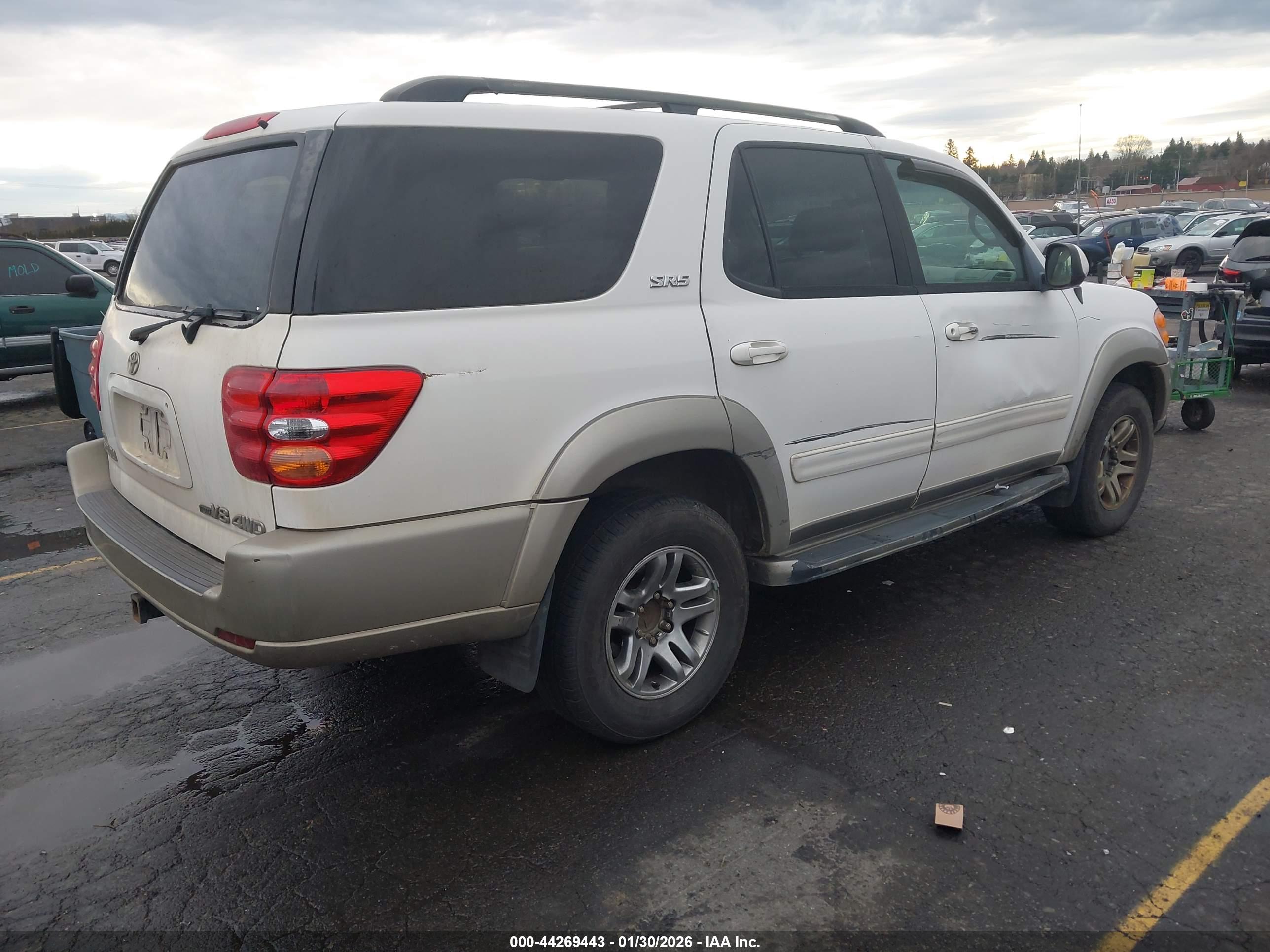 TOYOTA SEQUOIA image 4