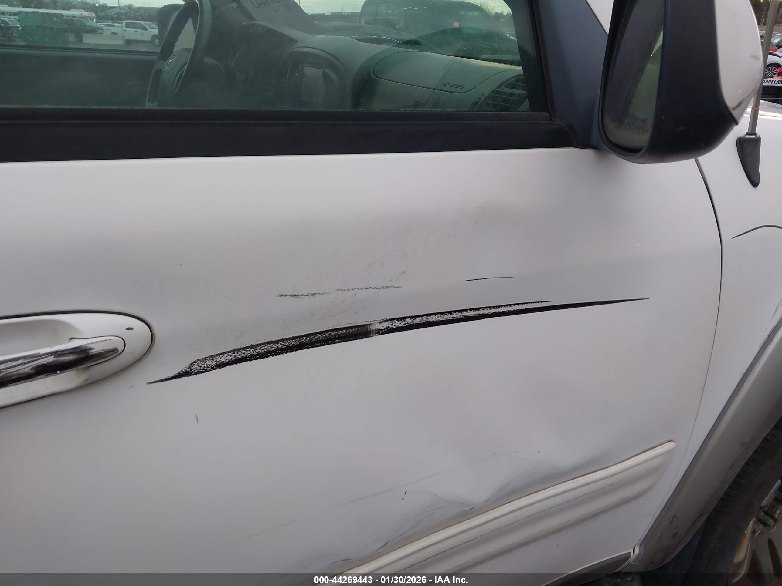 TOYOTA SEQUOIA image 6