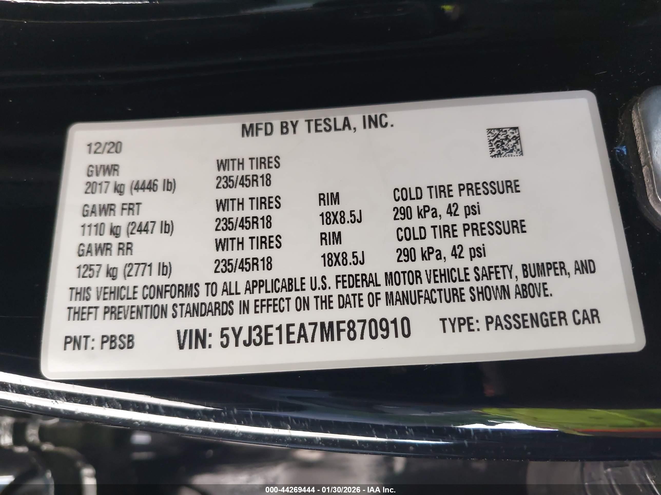 TESLA MODEL image 9