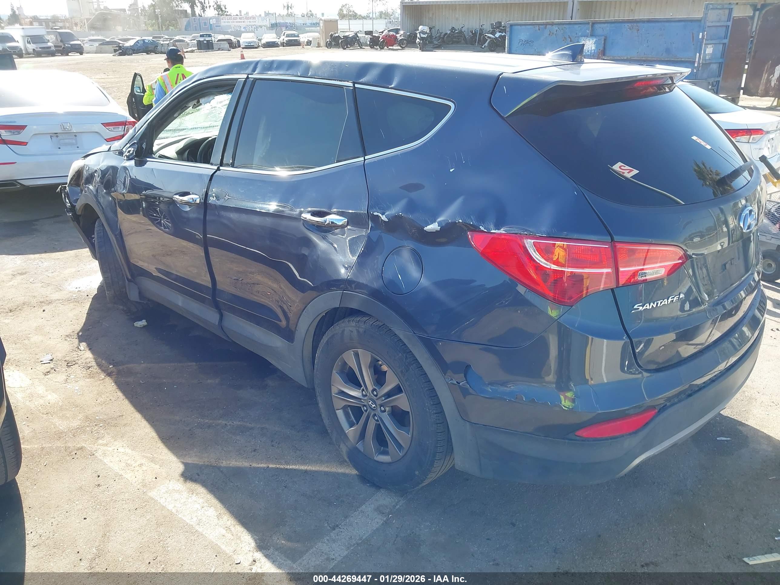 HYUNDAI SANTA image 3