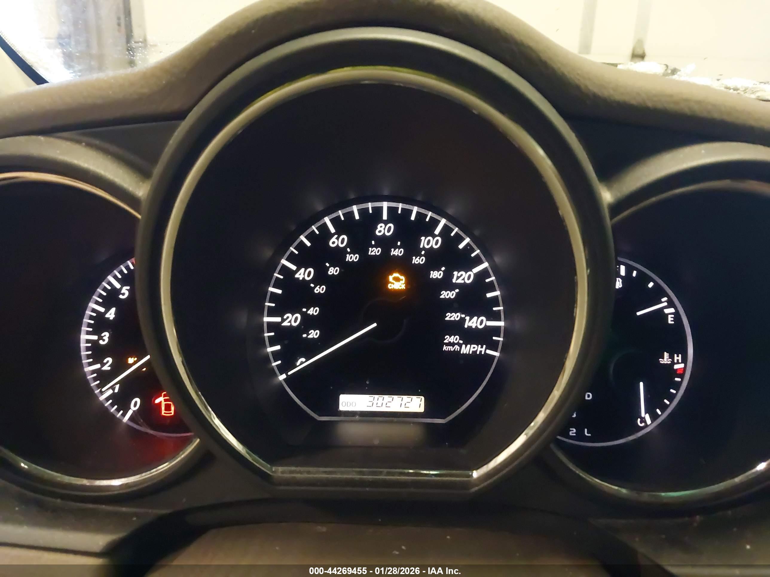 LEXUS RX image 7