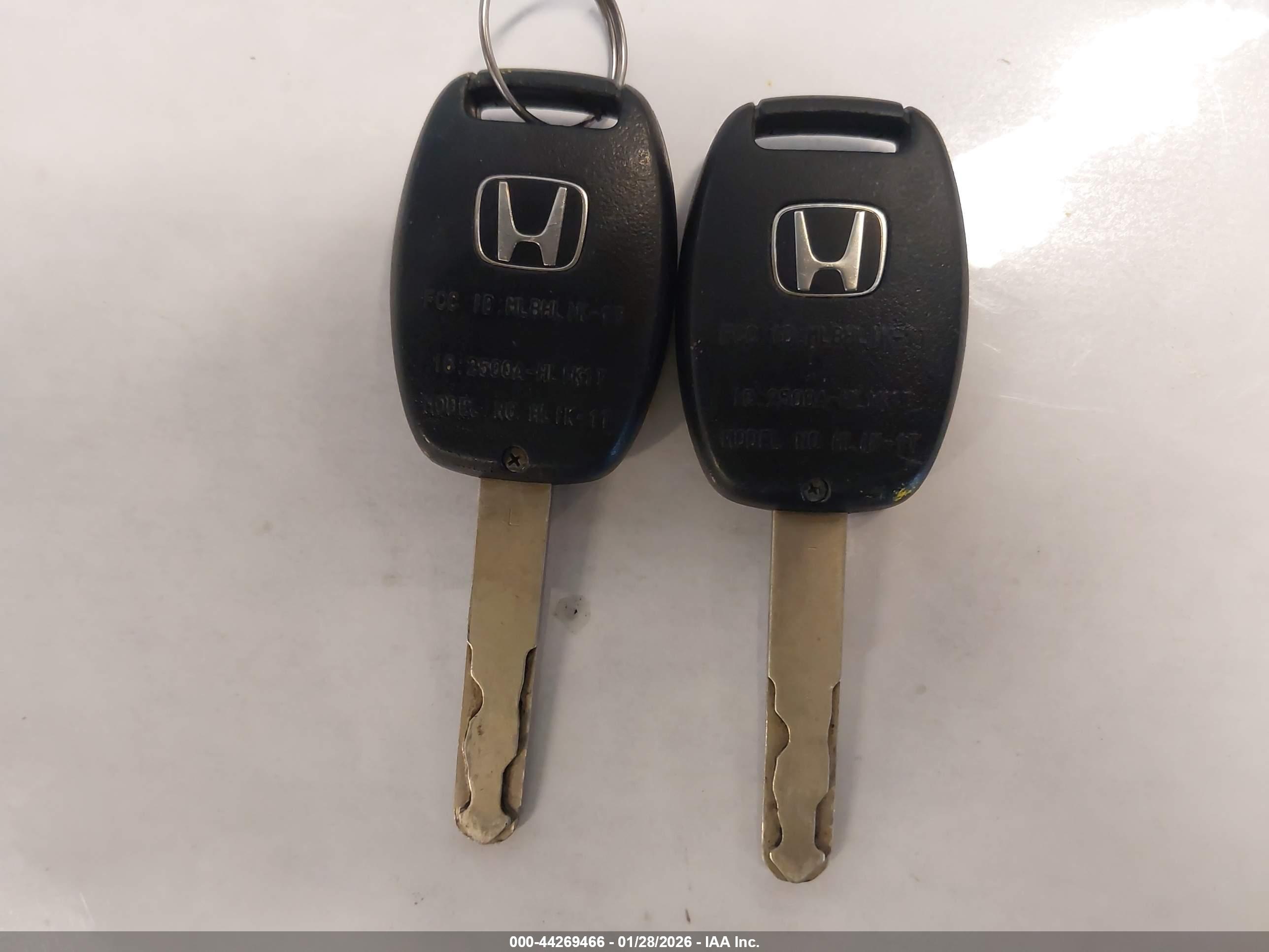 HONDA CR-V image 11