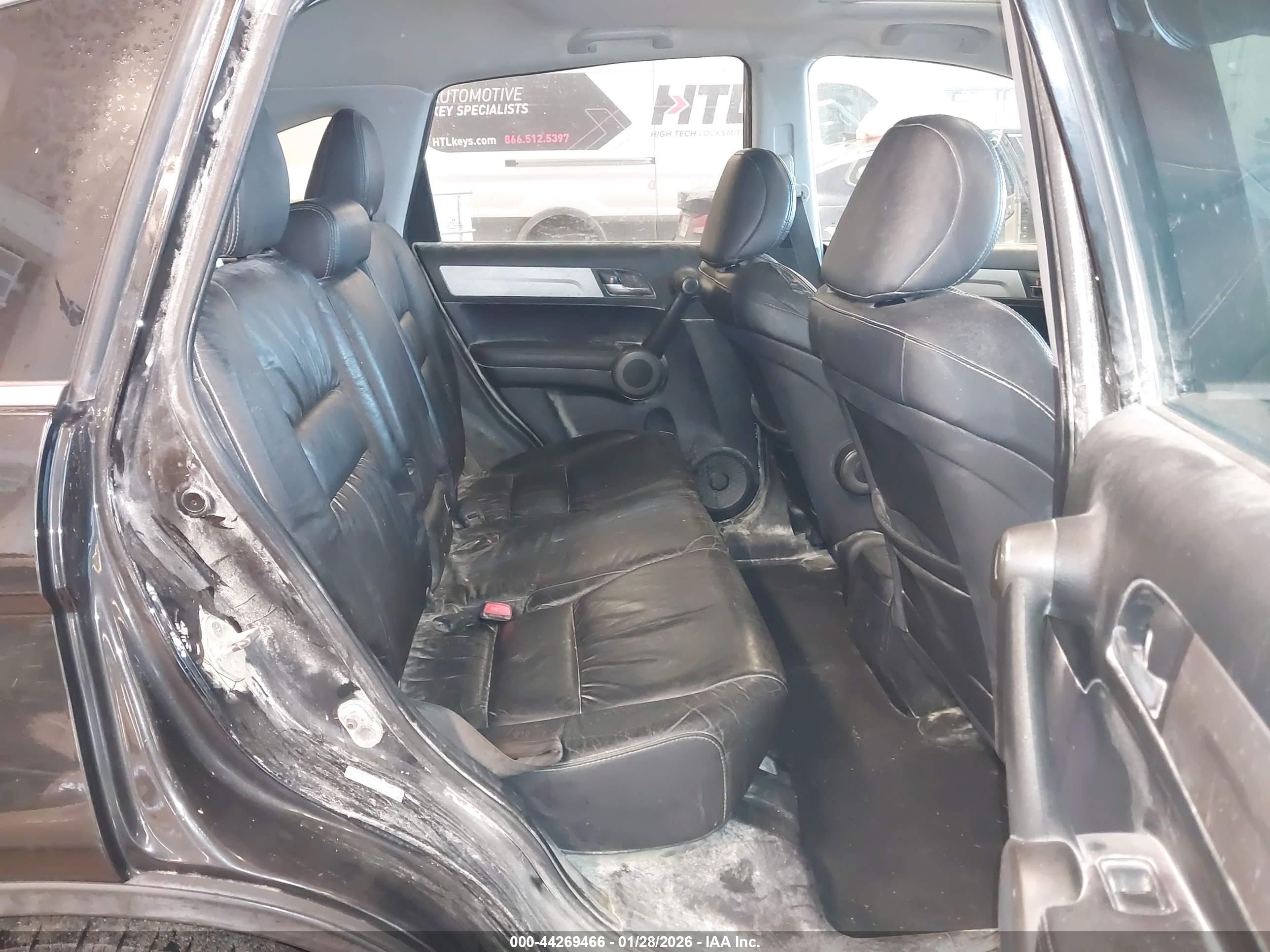 HONDA CR-V image 8