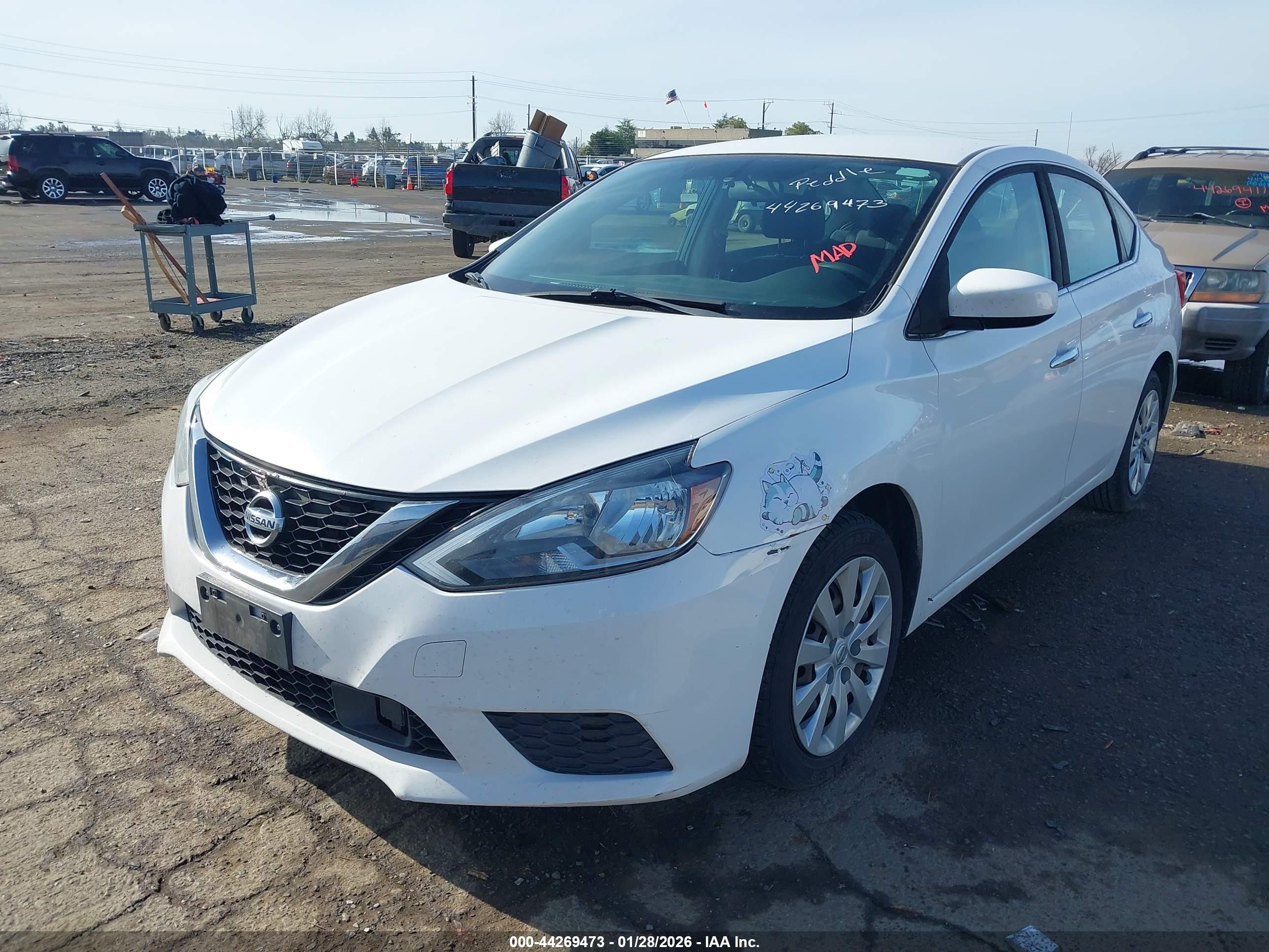 NISSAN SENTRA image 6