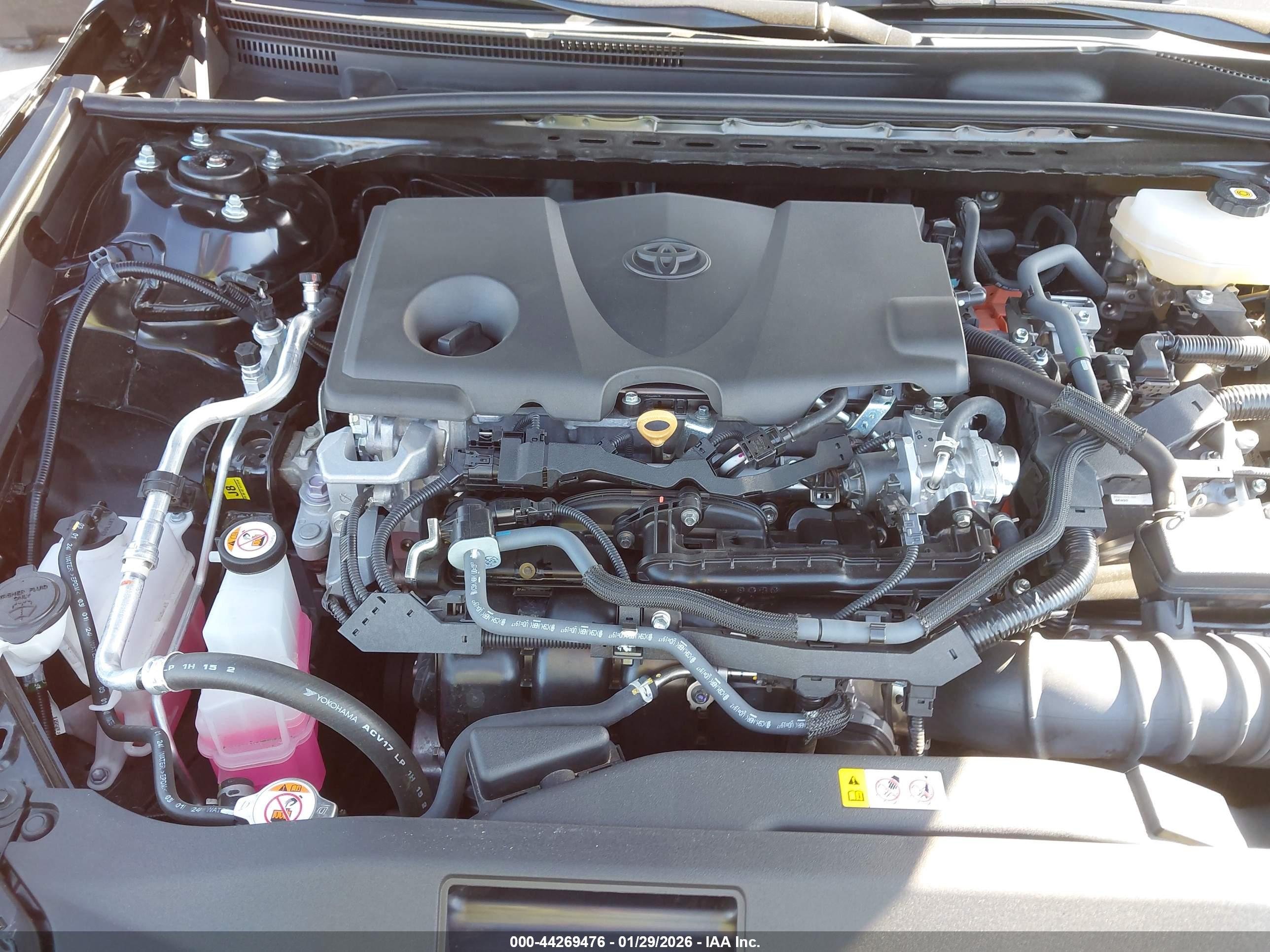 TOYOTA CAMRY image 10