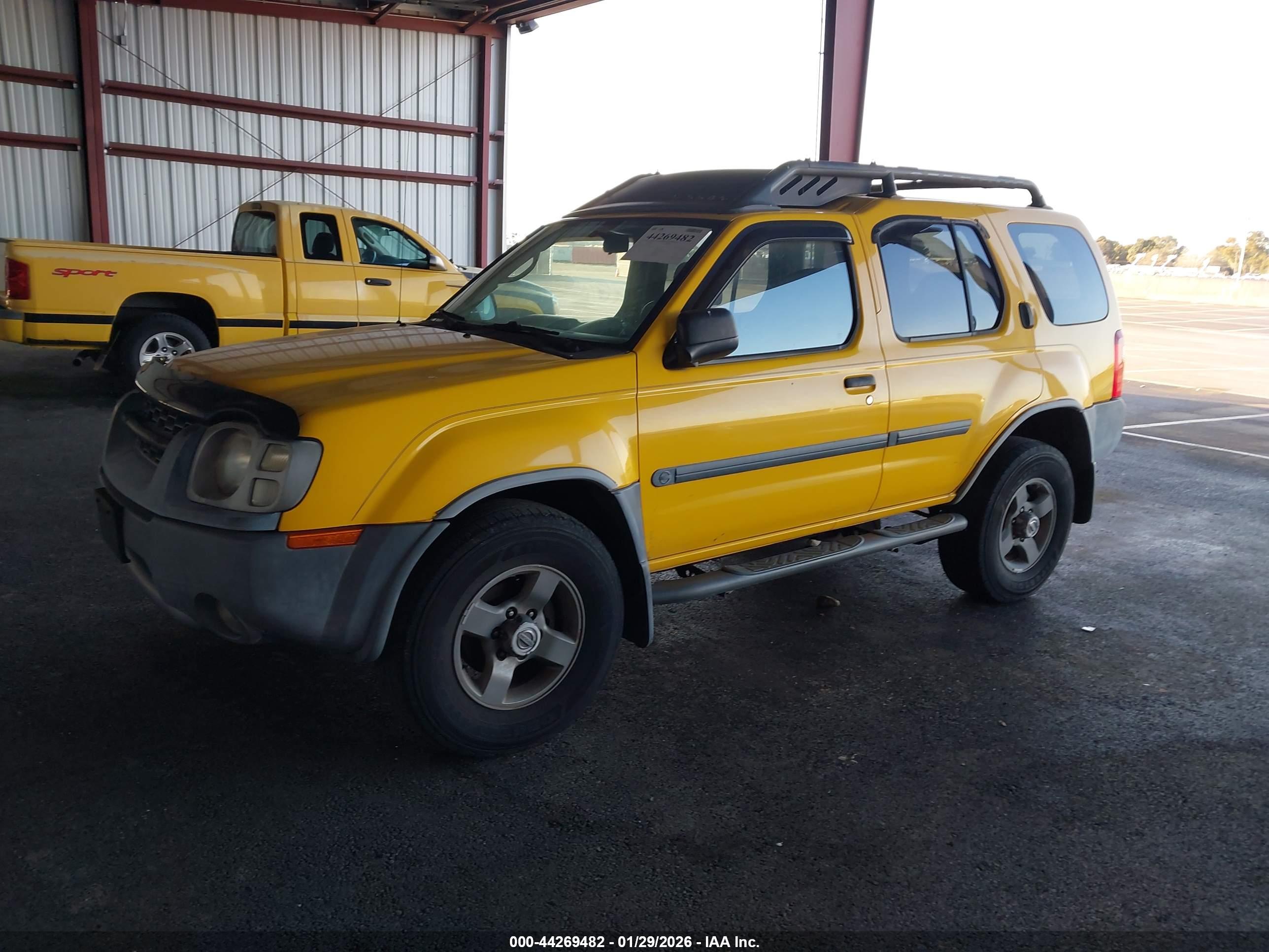 NISSAN XTERRA image 2