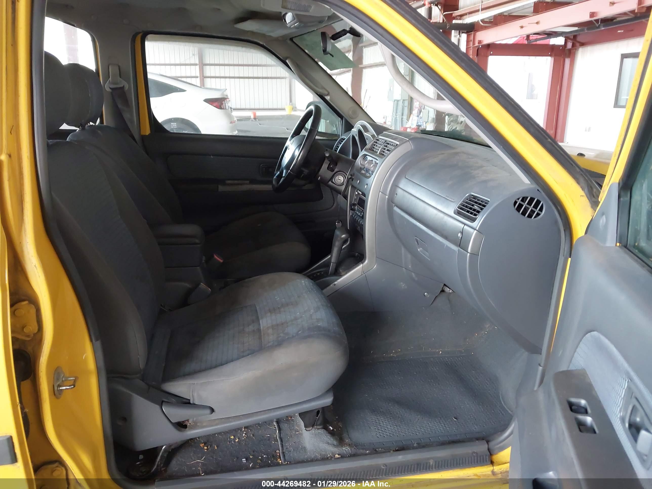 NISSAN XTERRA image 5