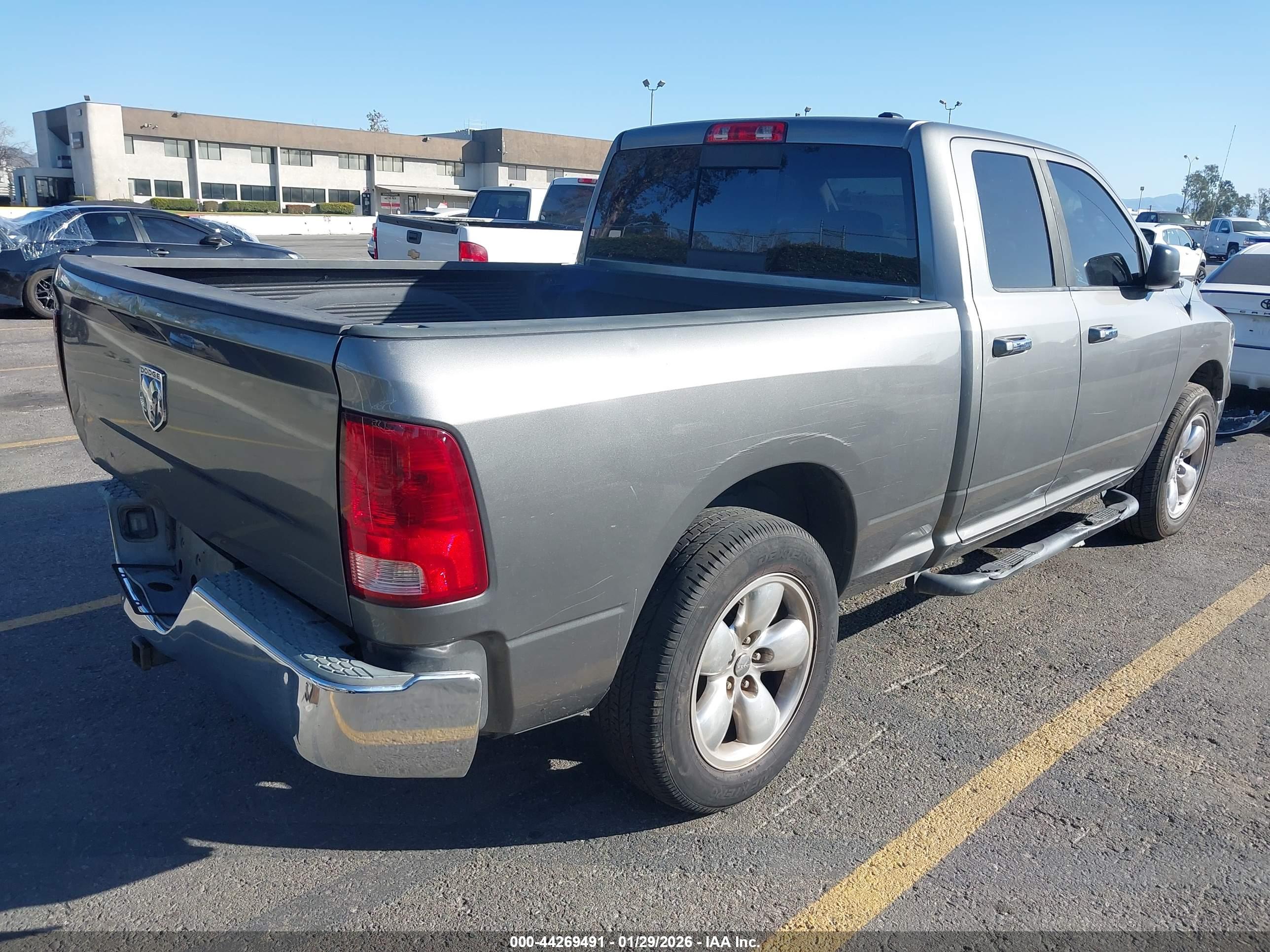 DODGE RAM image 4