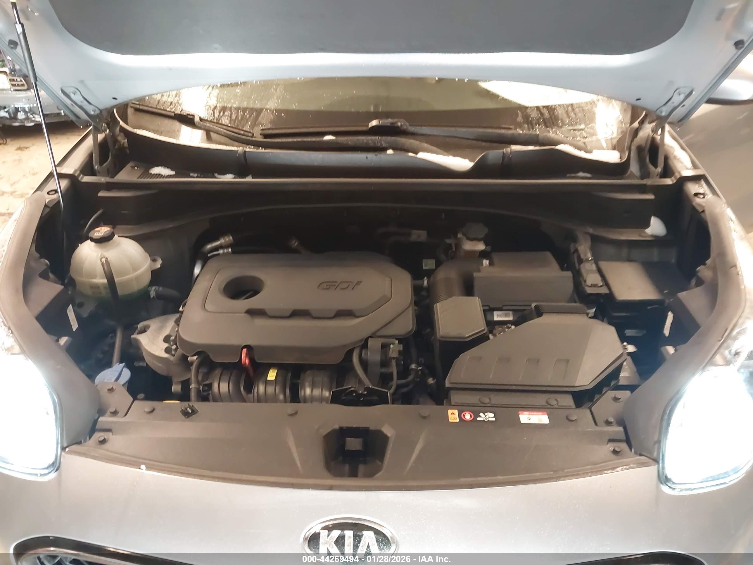 KIA SPORTAGE image 10