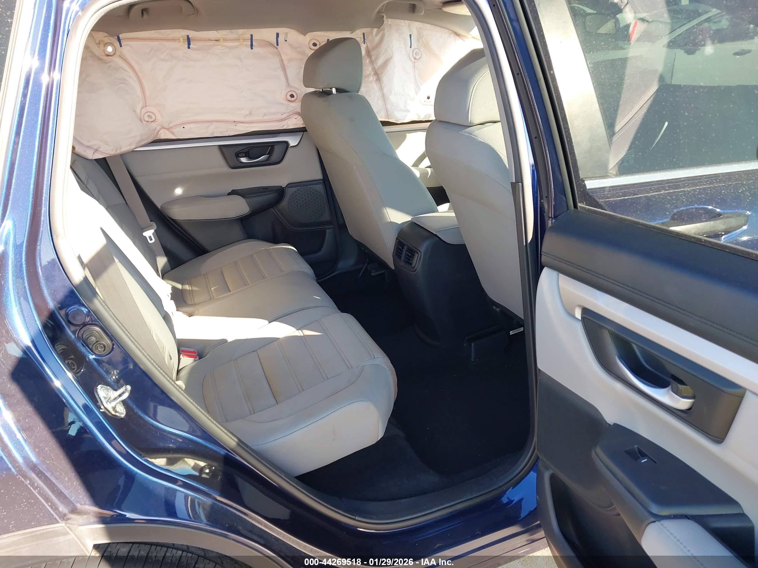 HONDA CR-V image 8