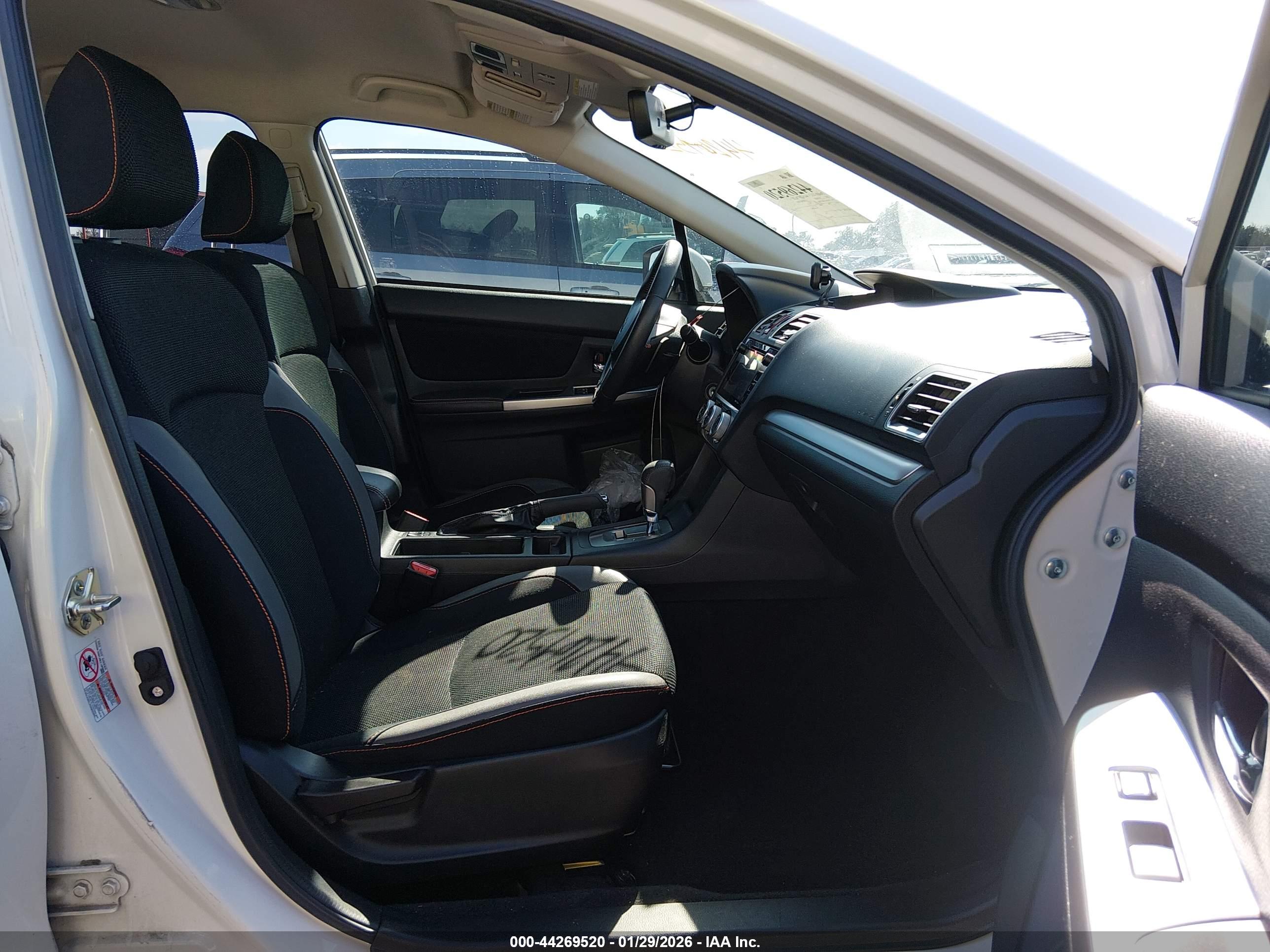 SUBARU CROSSTREK image 5