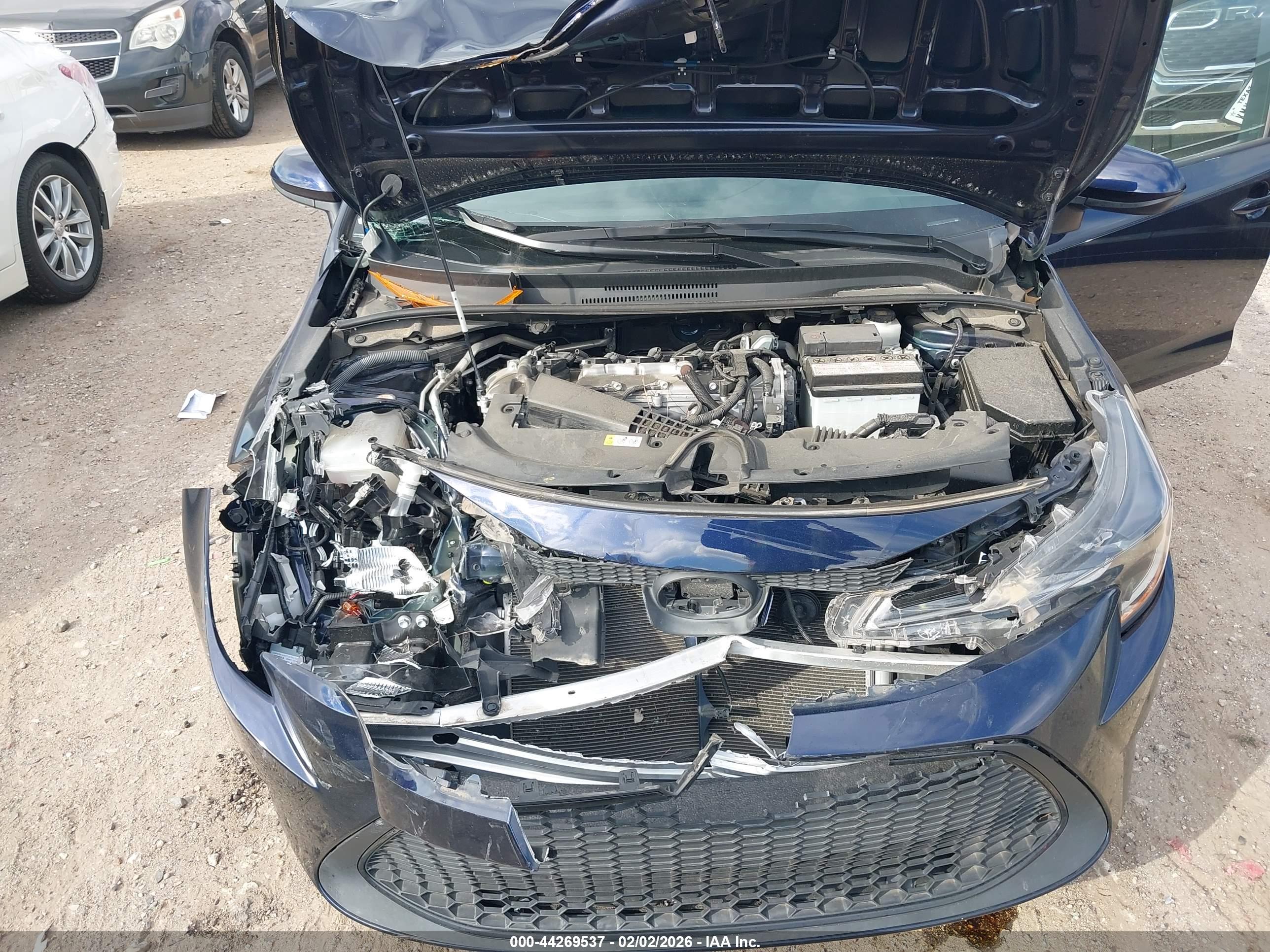 TOYOTA COROLLA image 10