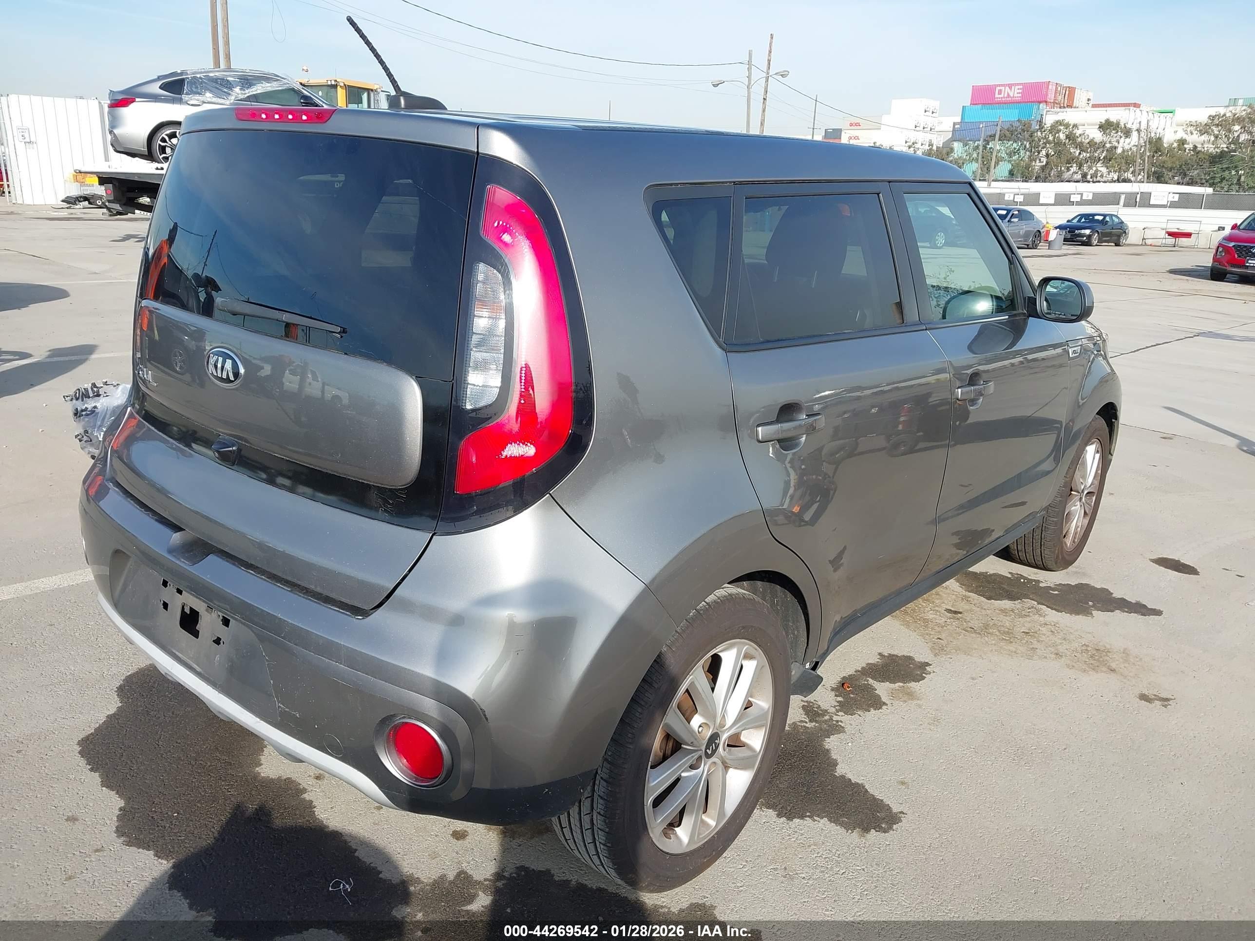KIA SOUL image 4