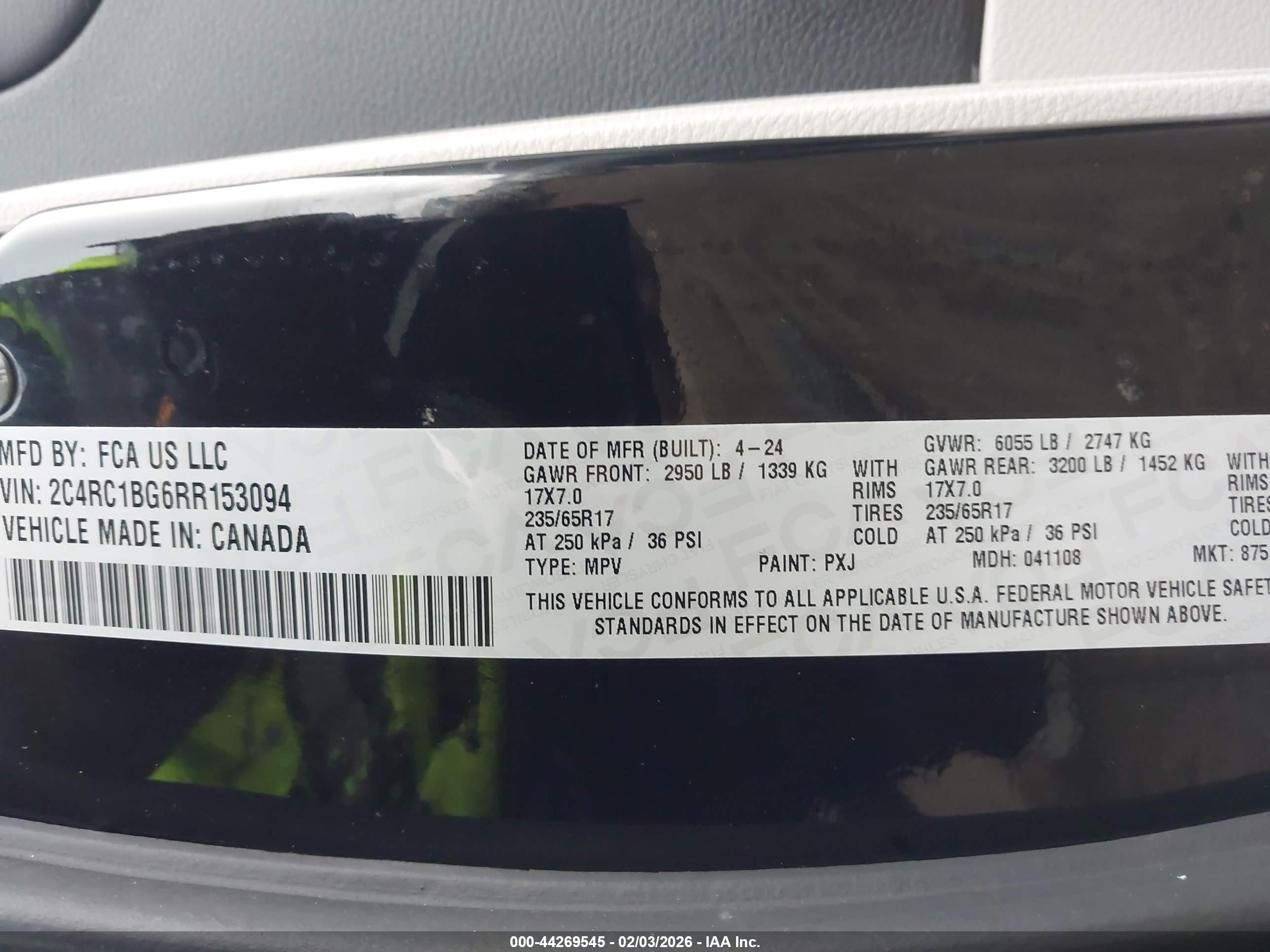 CHRYSLER PACIFICA image 9