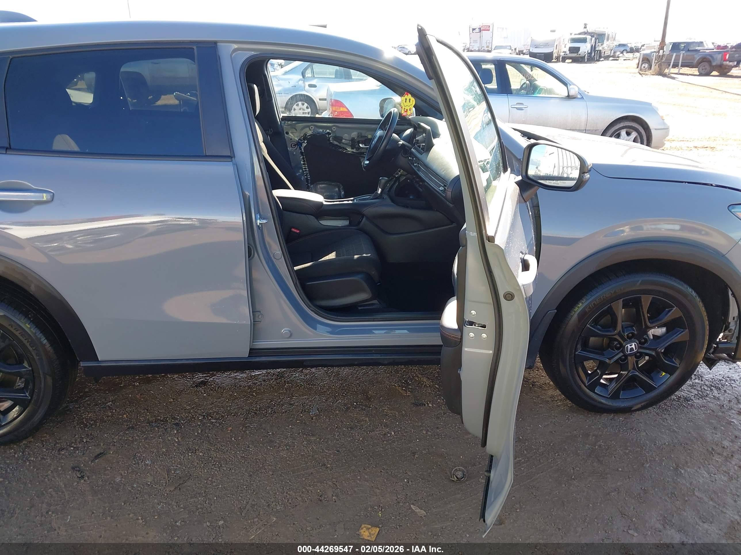 HONDA HR-V image 5