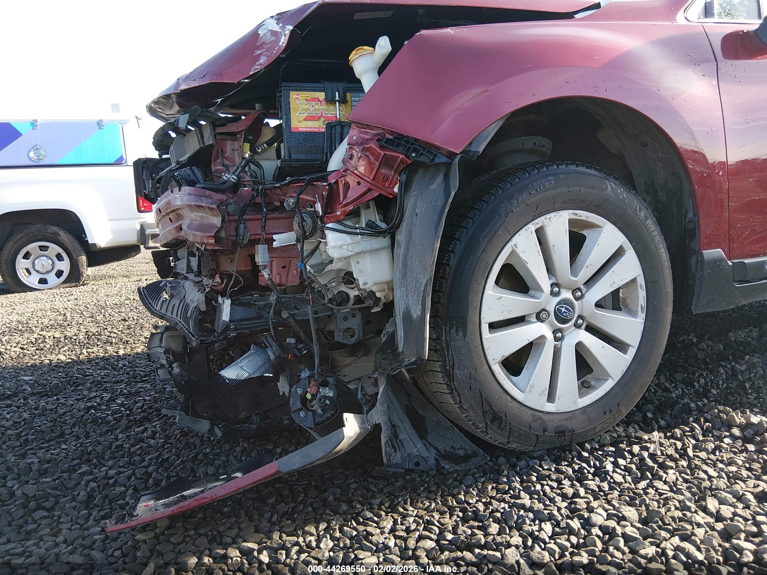 SUBARU OUTBACK image 6