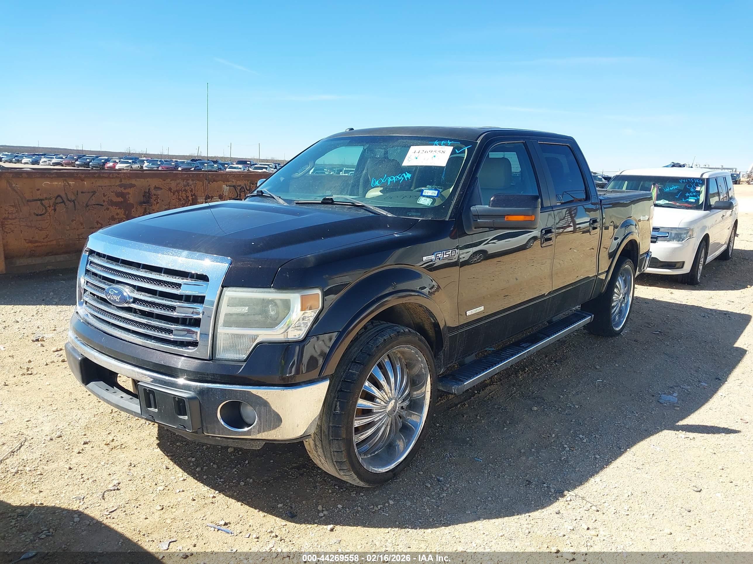 FORD F-150 image 2