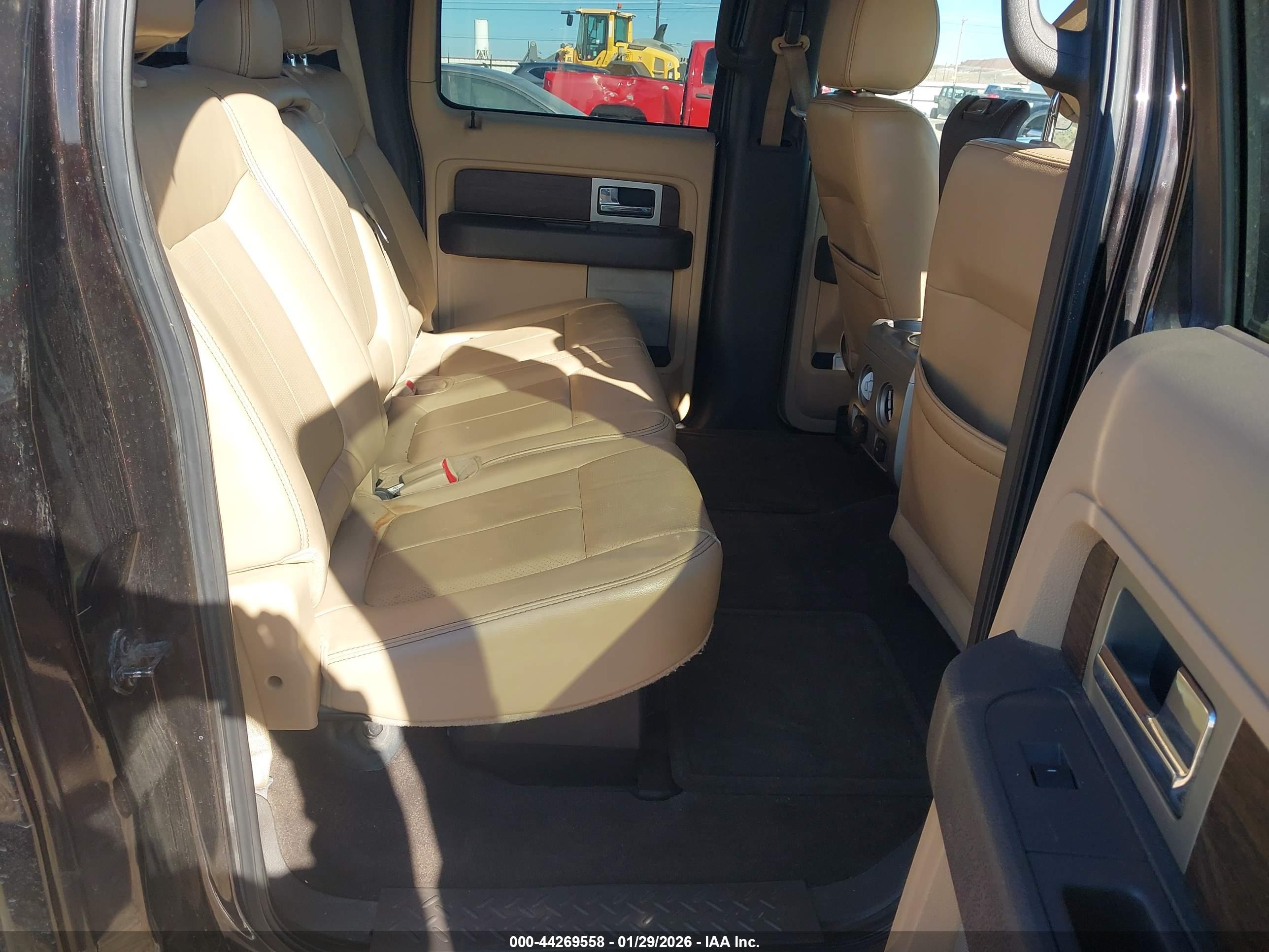 FORD F-150 image 8