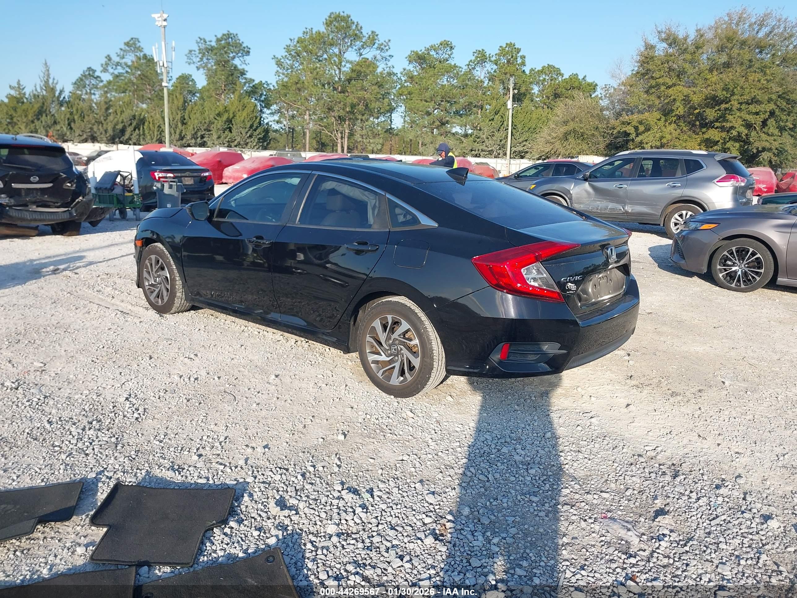 HONDA CIVIC image 3