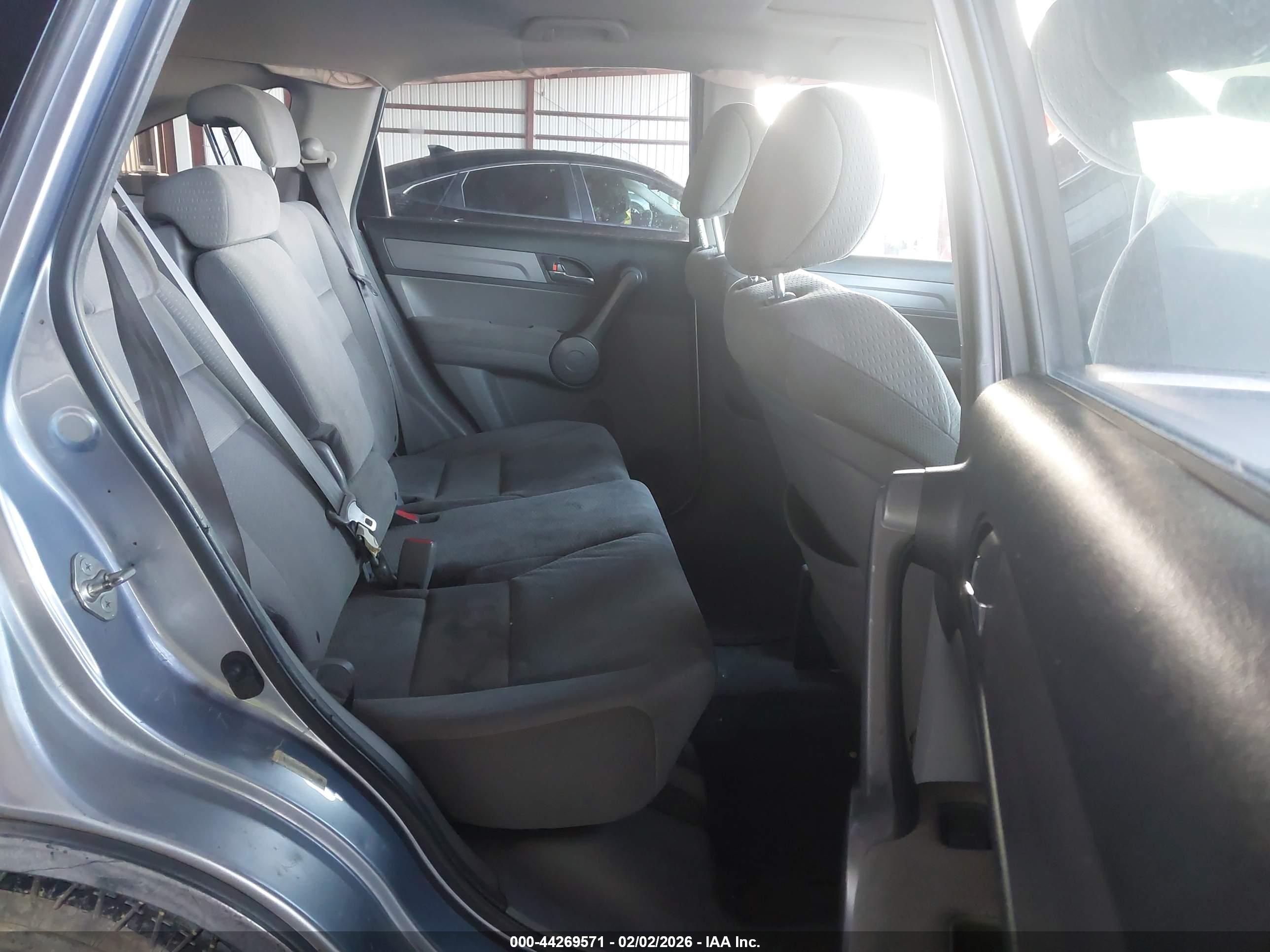 HONDA CR-V image 8