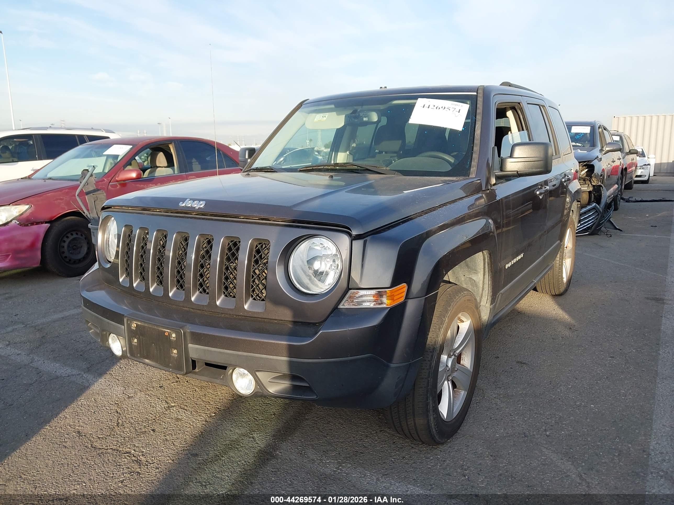 JEEP PATRIOT image 2