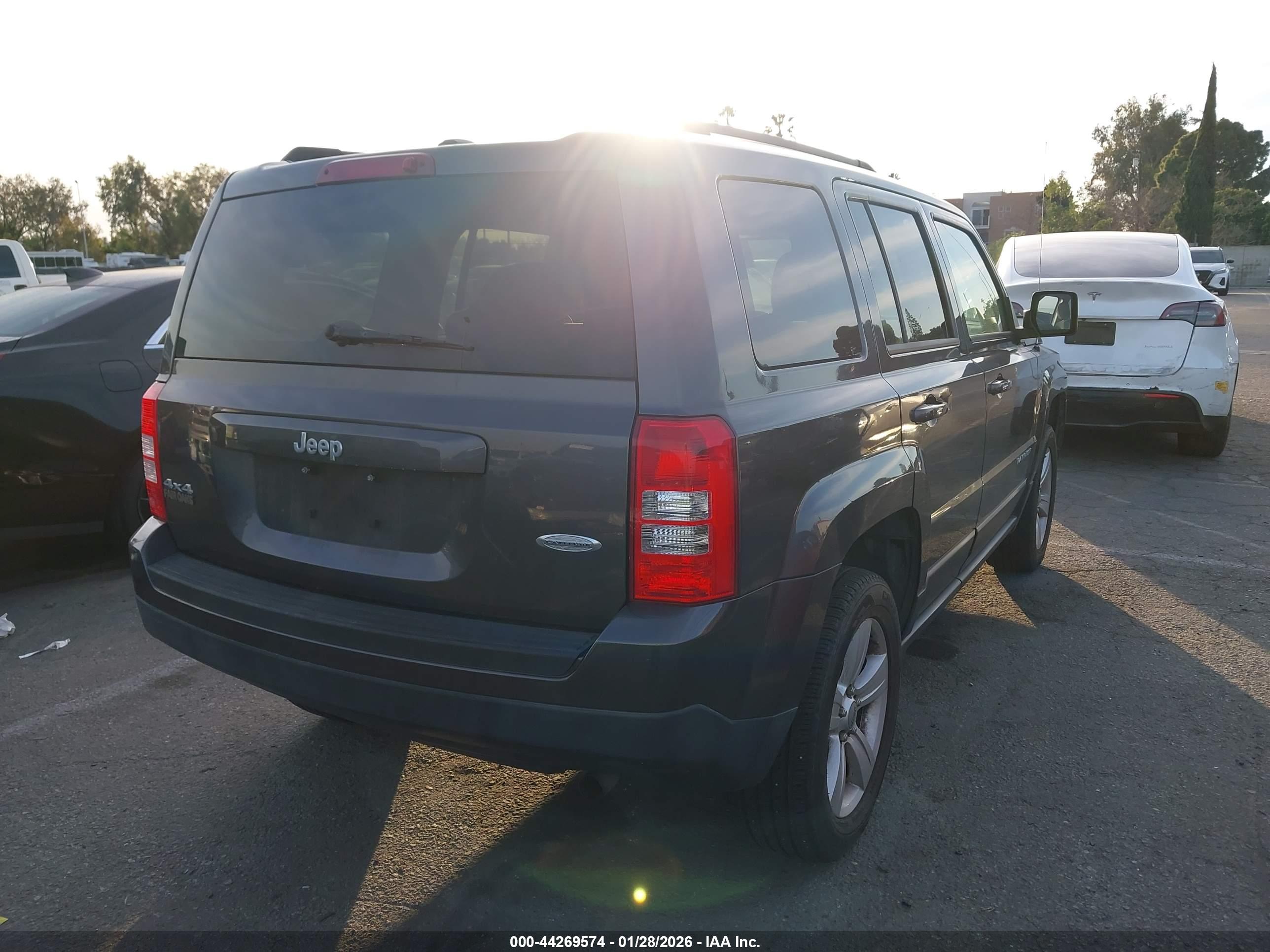 JEEP PATRIOT image 4