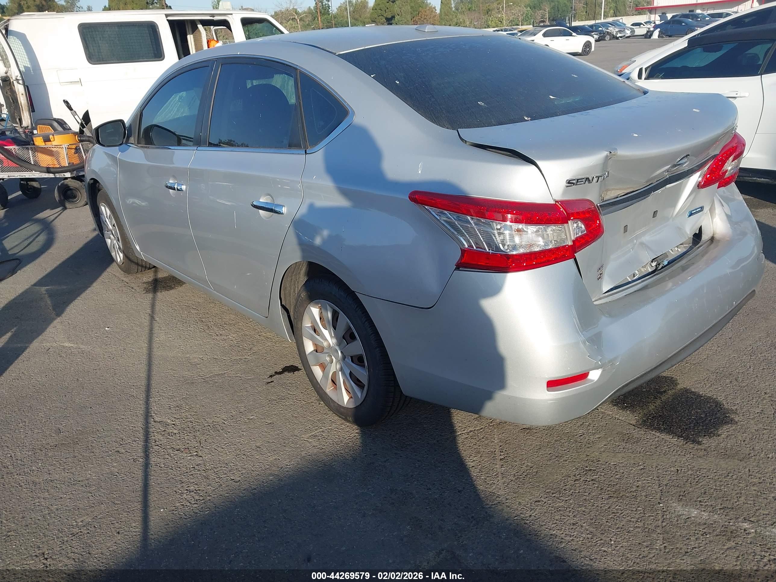 NISSAN SENTRA image 3