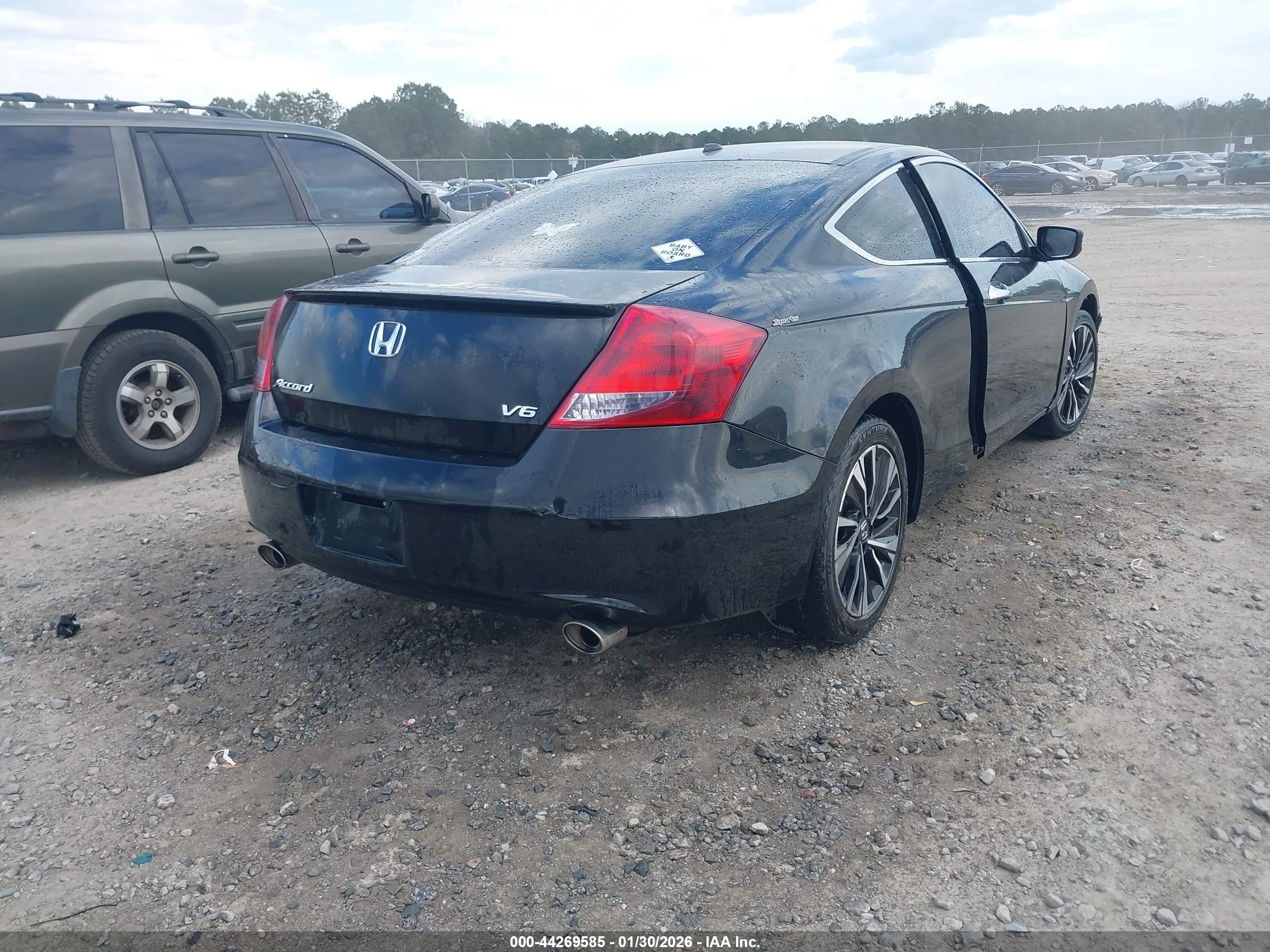 HONDA ACCORD image 4