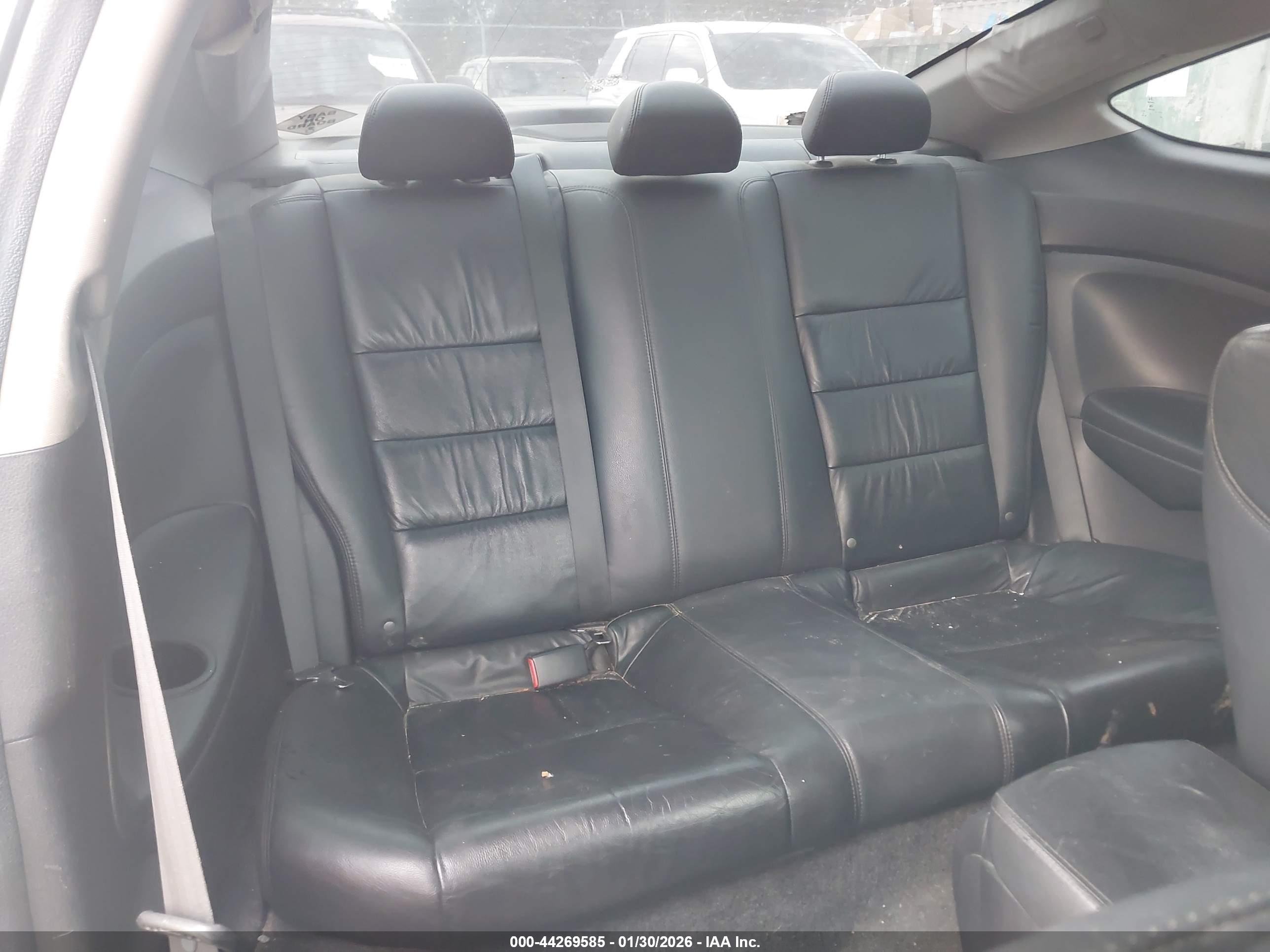 HONDA ACCORD image 8