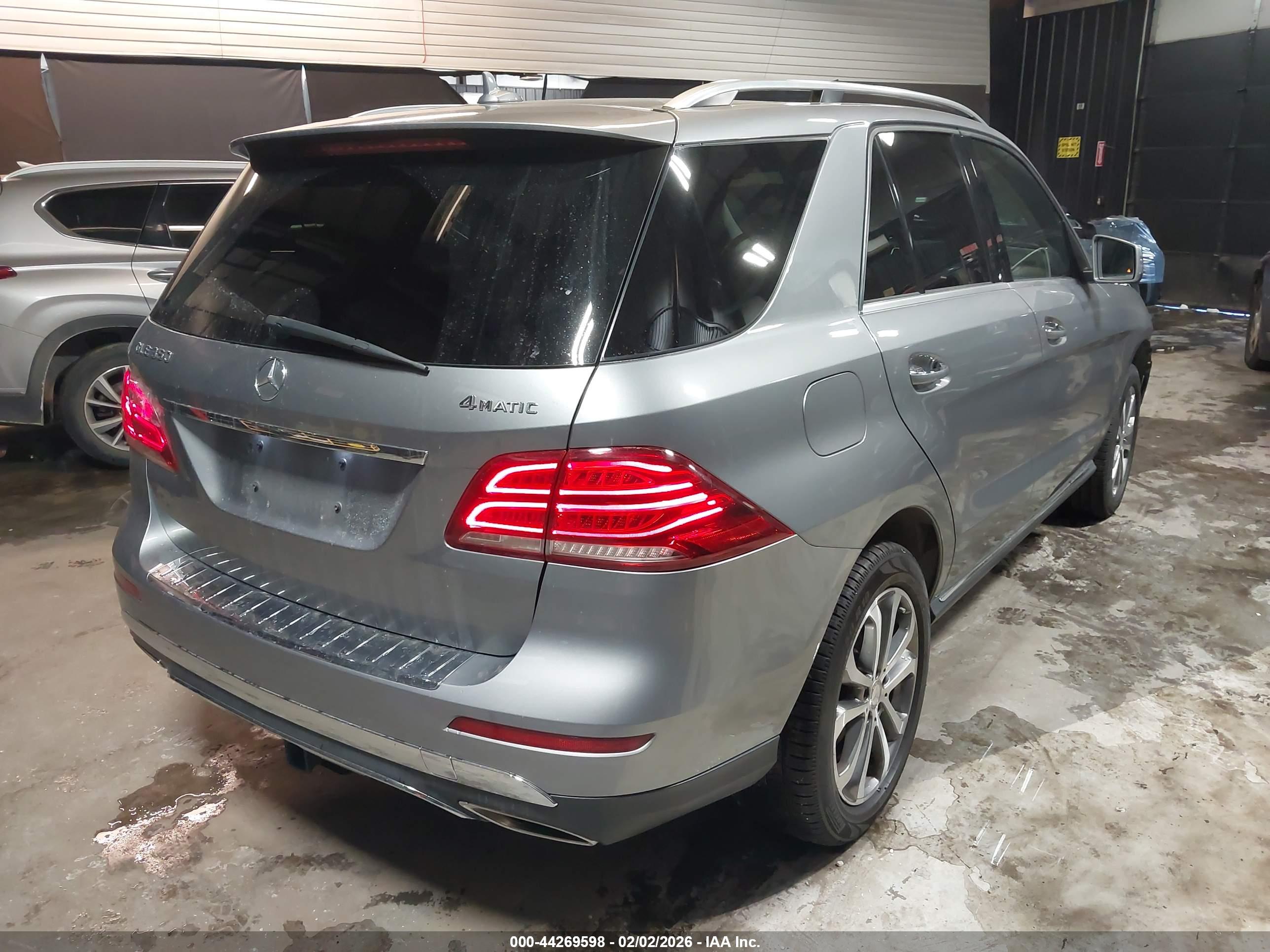 MERCEDES-BENZ GLE image 4