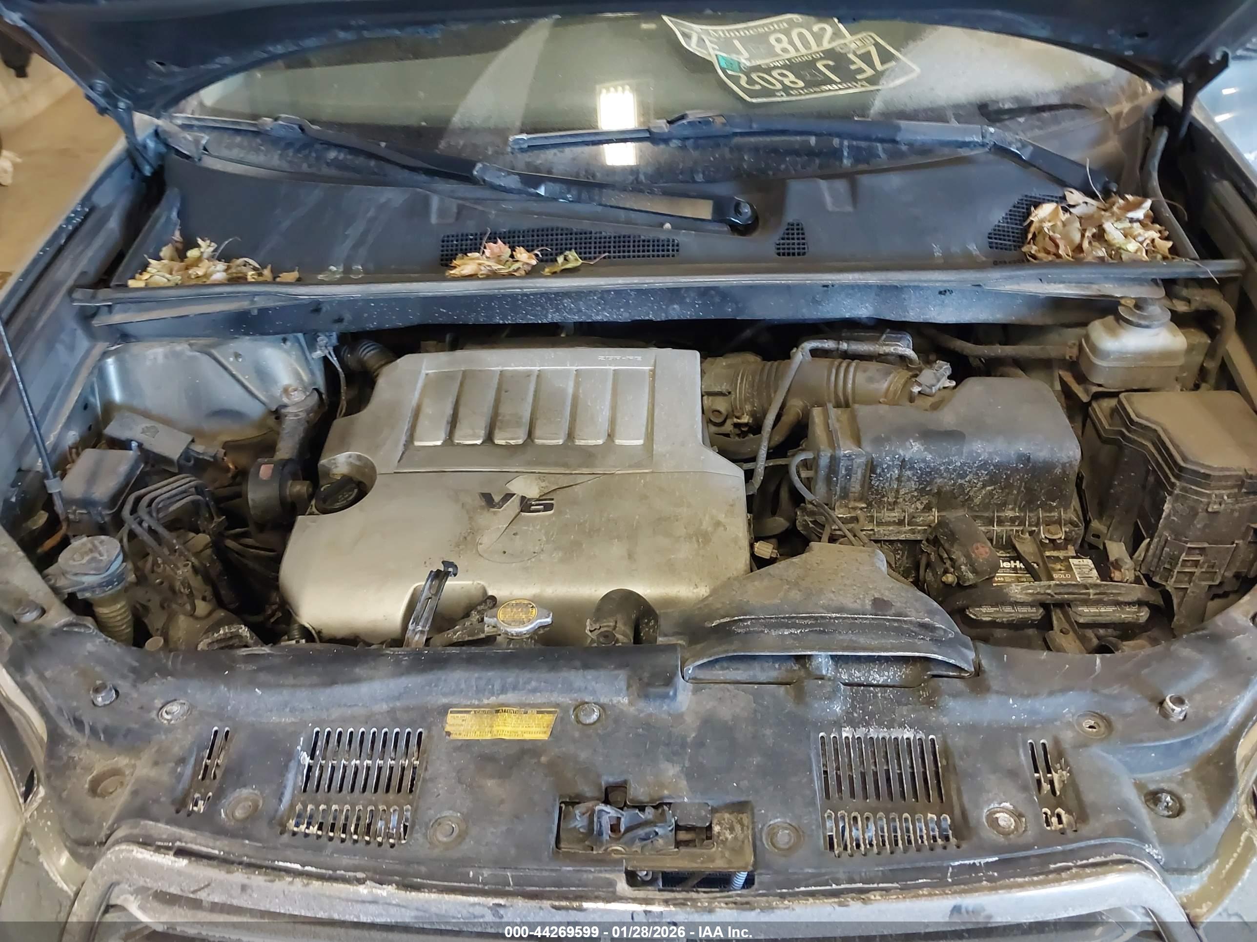 TOYOTA HIGHLANDER image 10