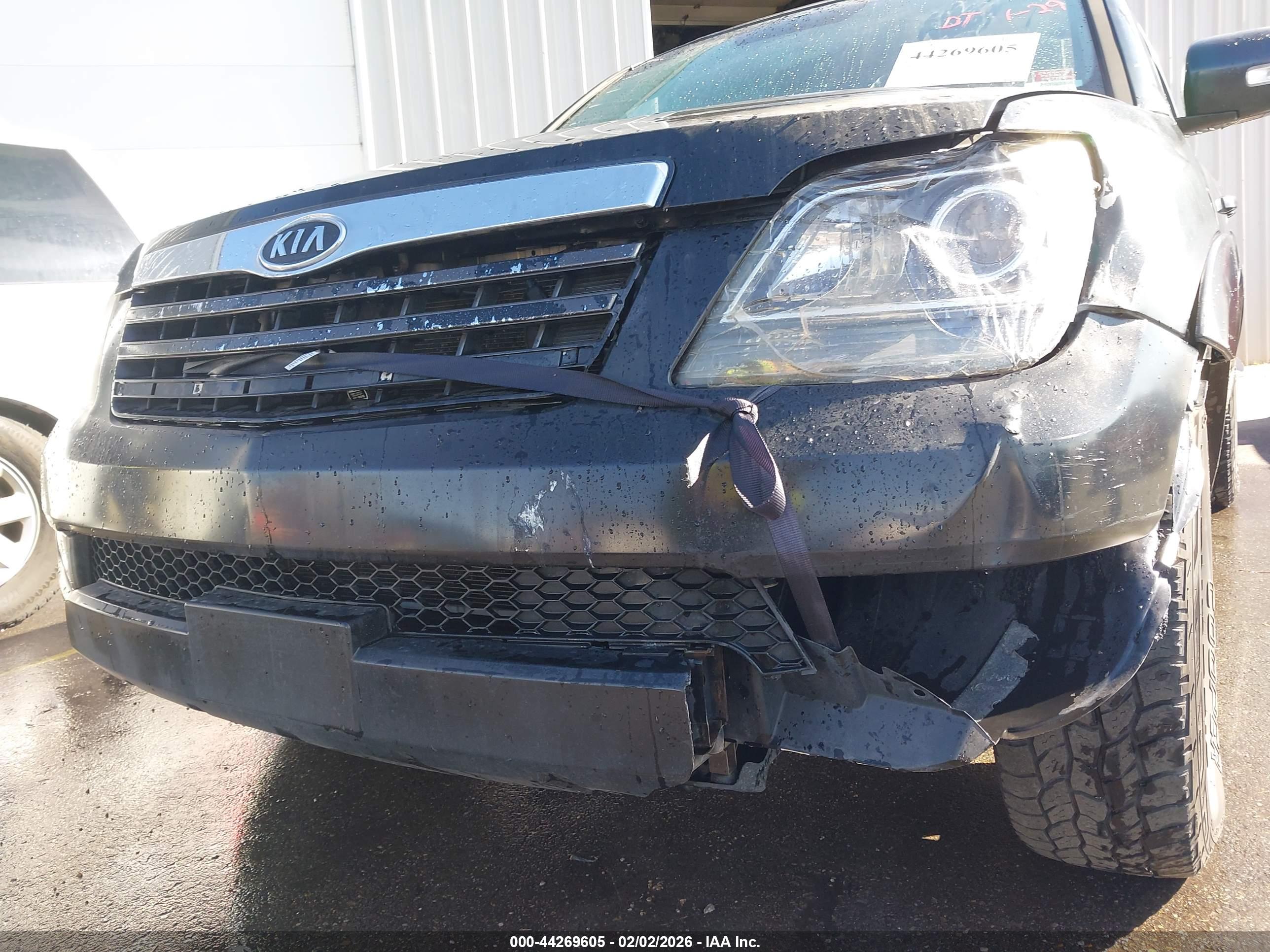 KIA BORREGO image 6