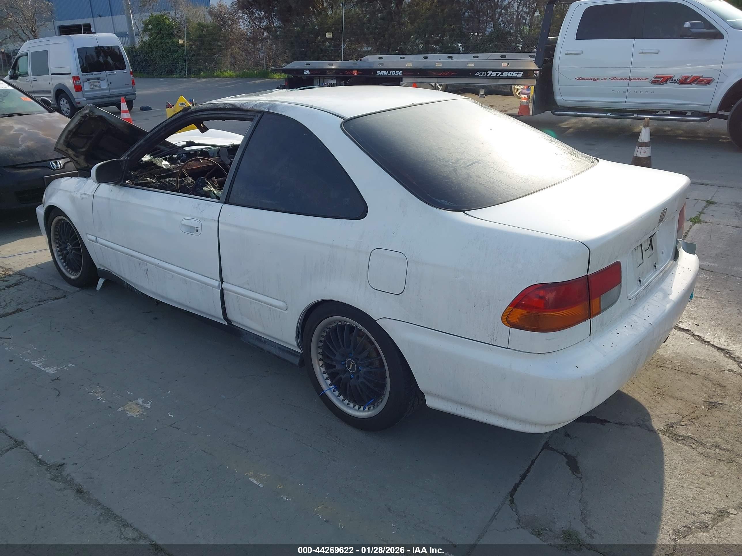 HONDA CIVIC image 3