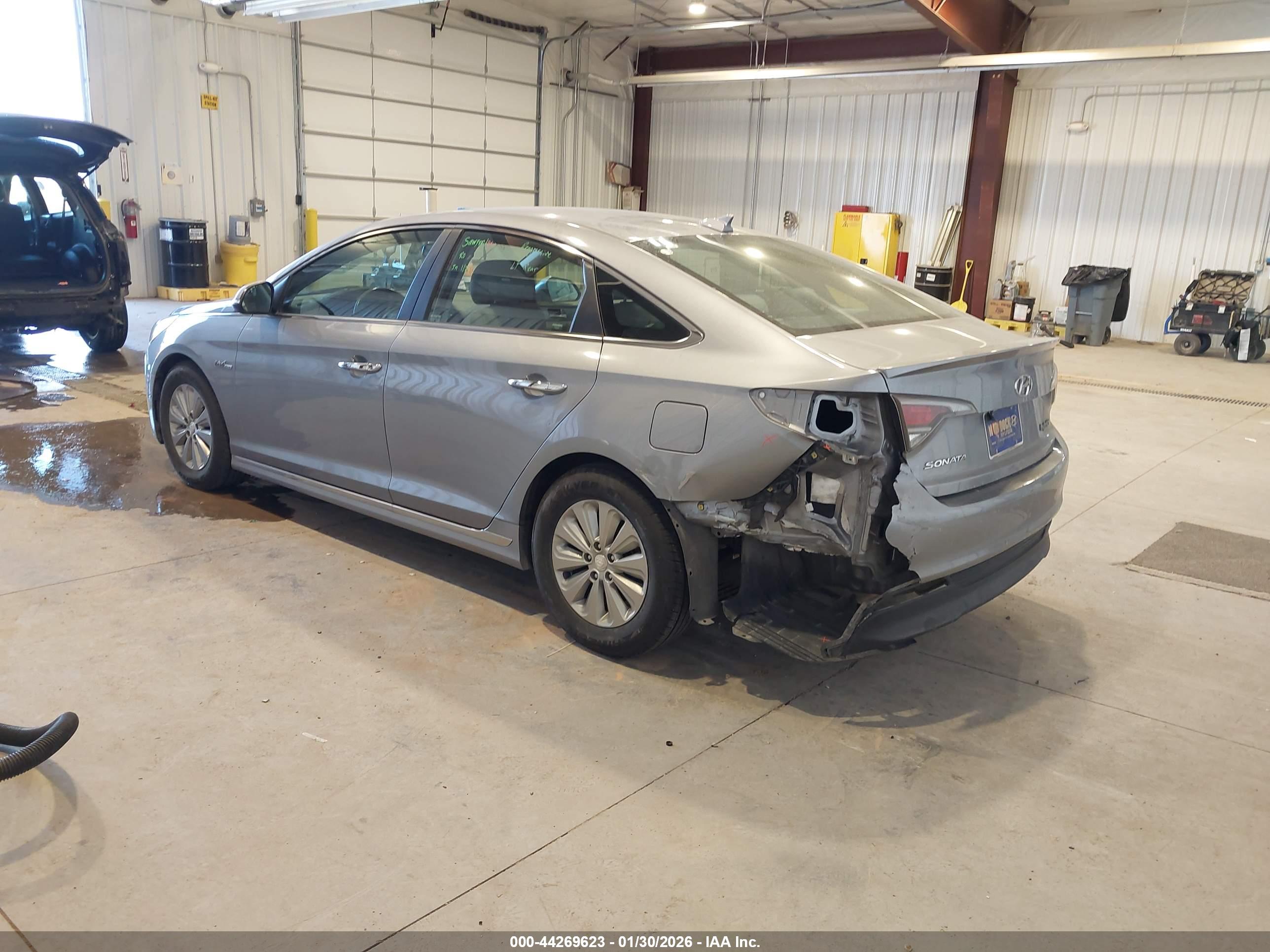 HYUNDAI SONATA image 3