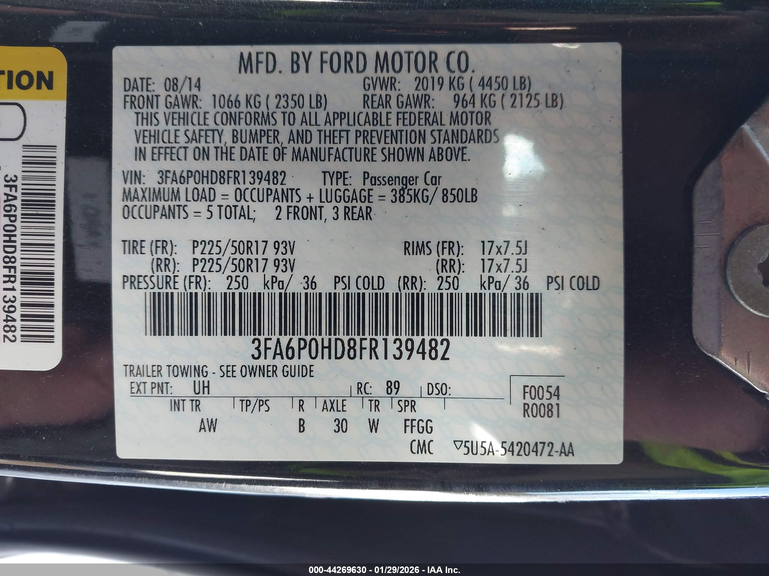 FORD FUSION image 9