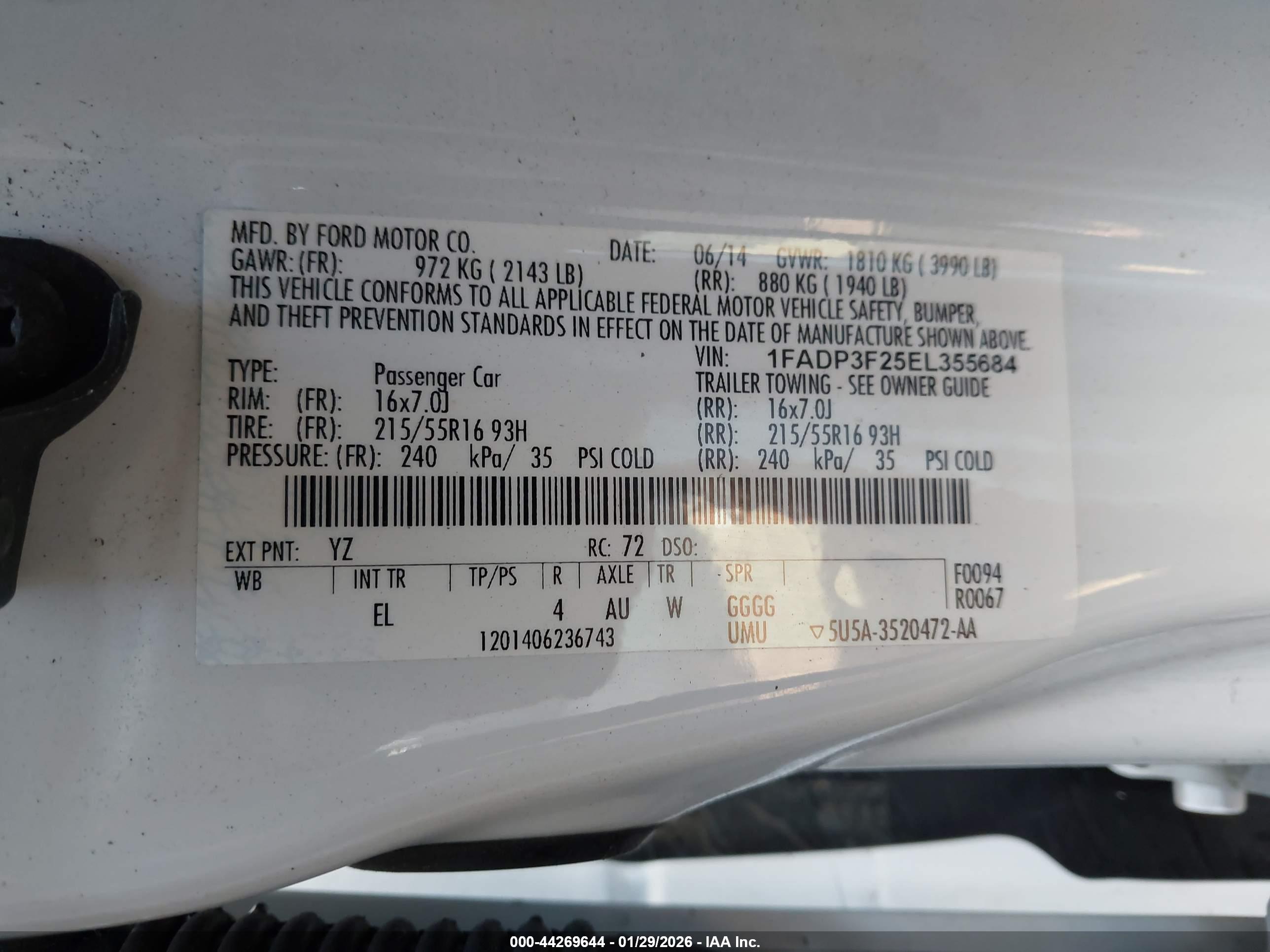 FORD FOCUS image 9