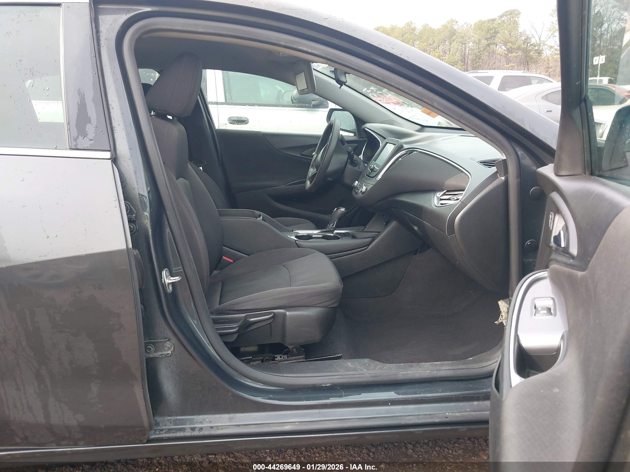 CHEVROLET MALIBU image 5