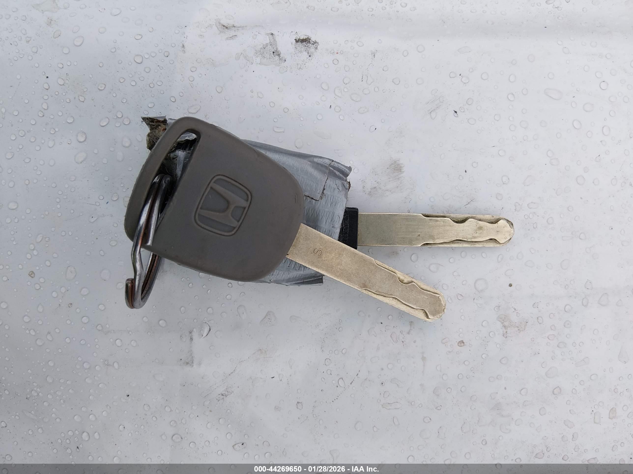 HONDA ACCORD image 11