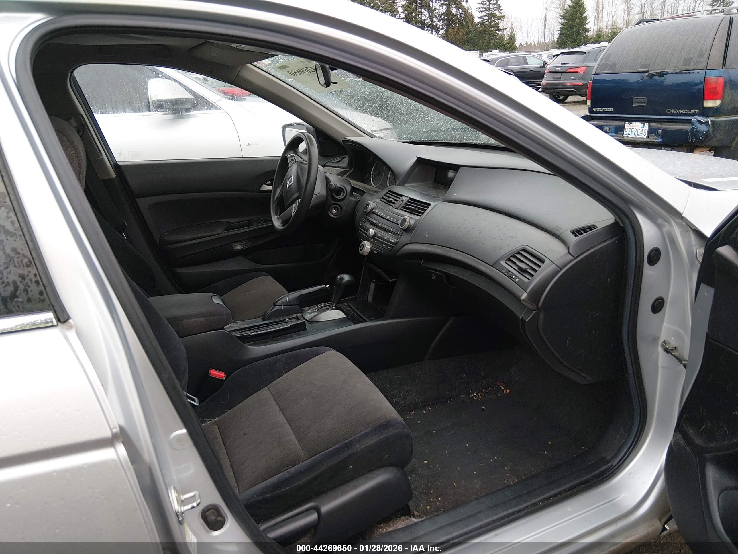 HONDA ACCORD image 5