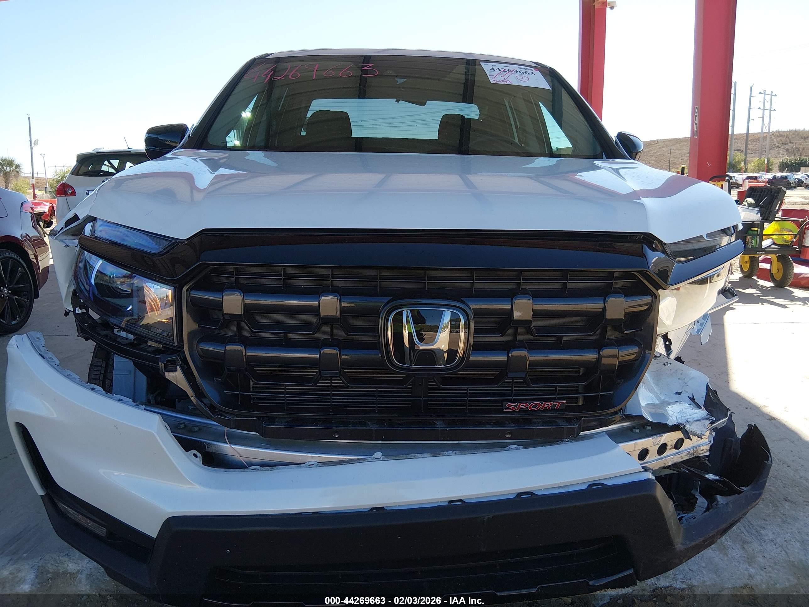 HONDA RIDGELINE image 6