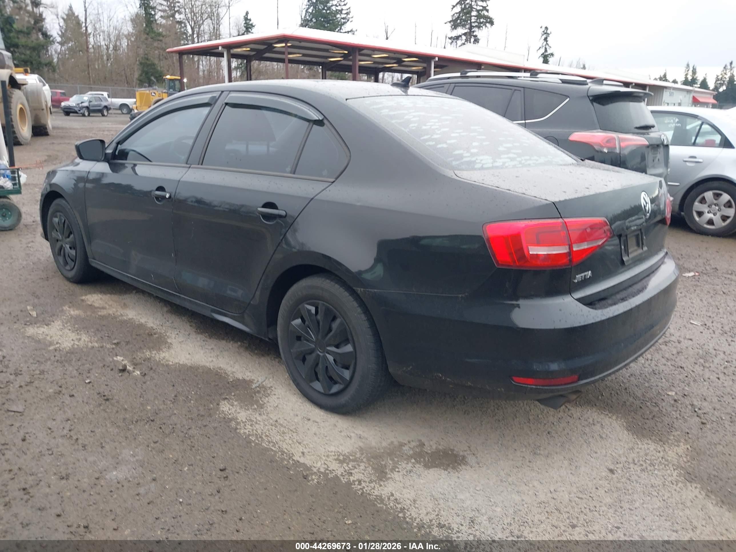 VOLKSWAGEN JETTA image 3